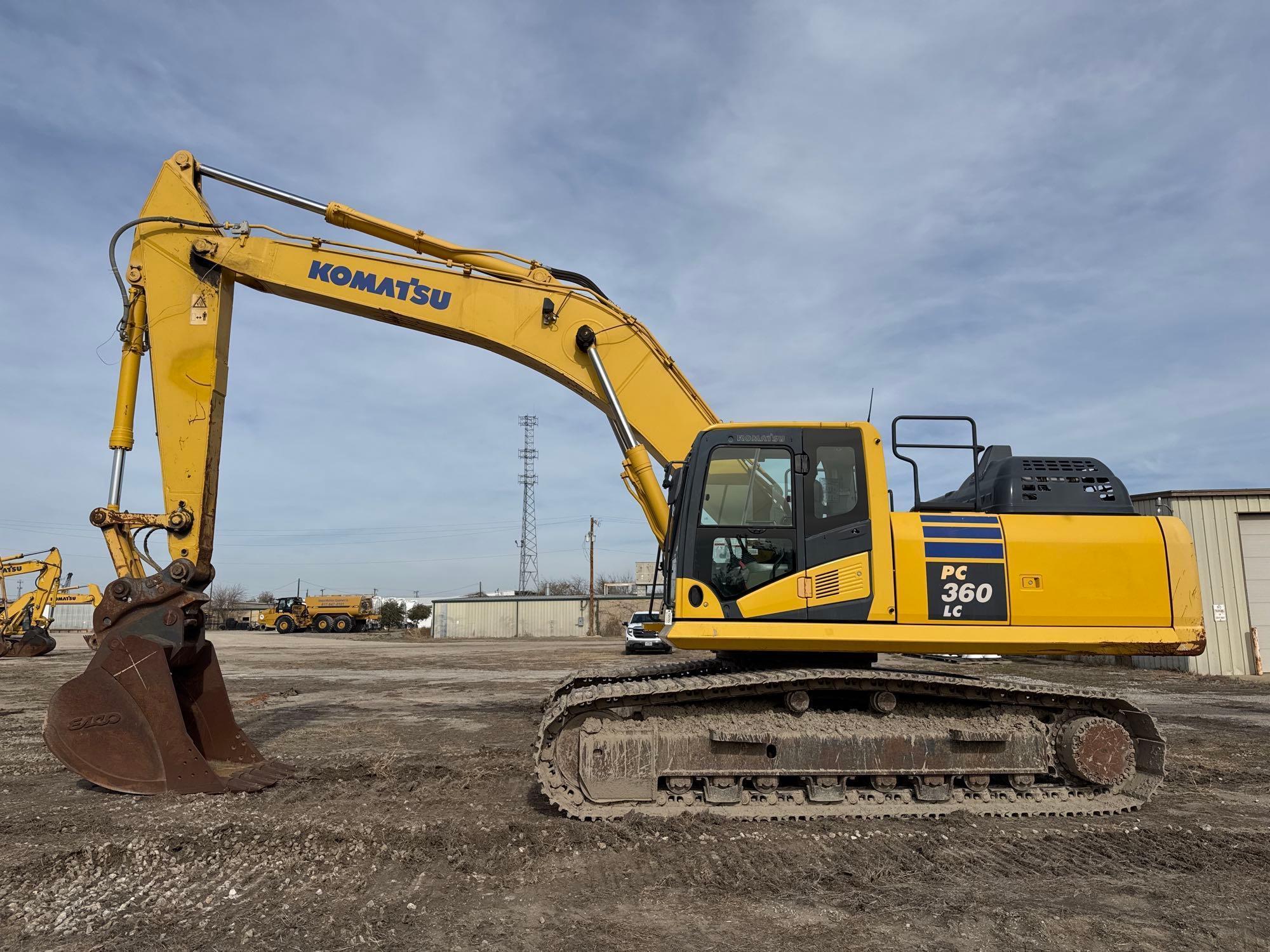 2017 KOMATSU PC360LC-11 EXCAVATOR