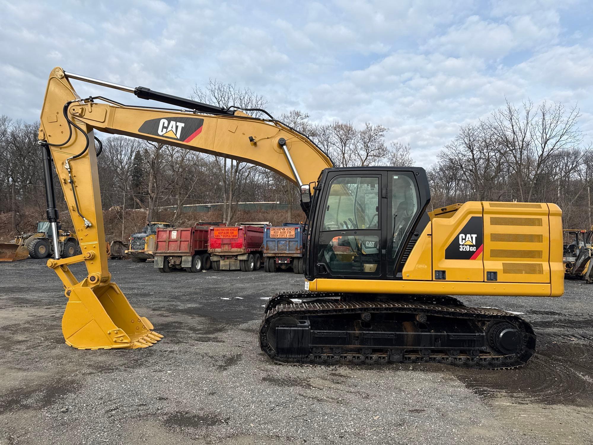 2018 CATERPILLAR 320GC EXCAVATOR