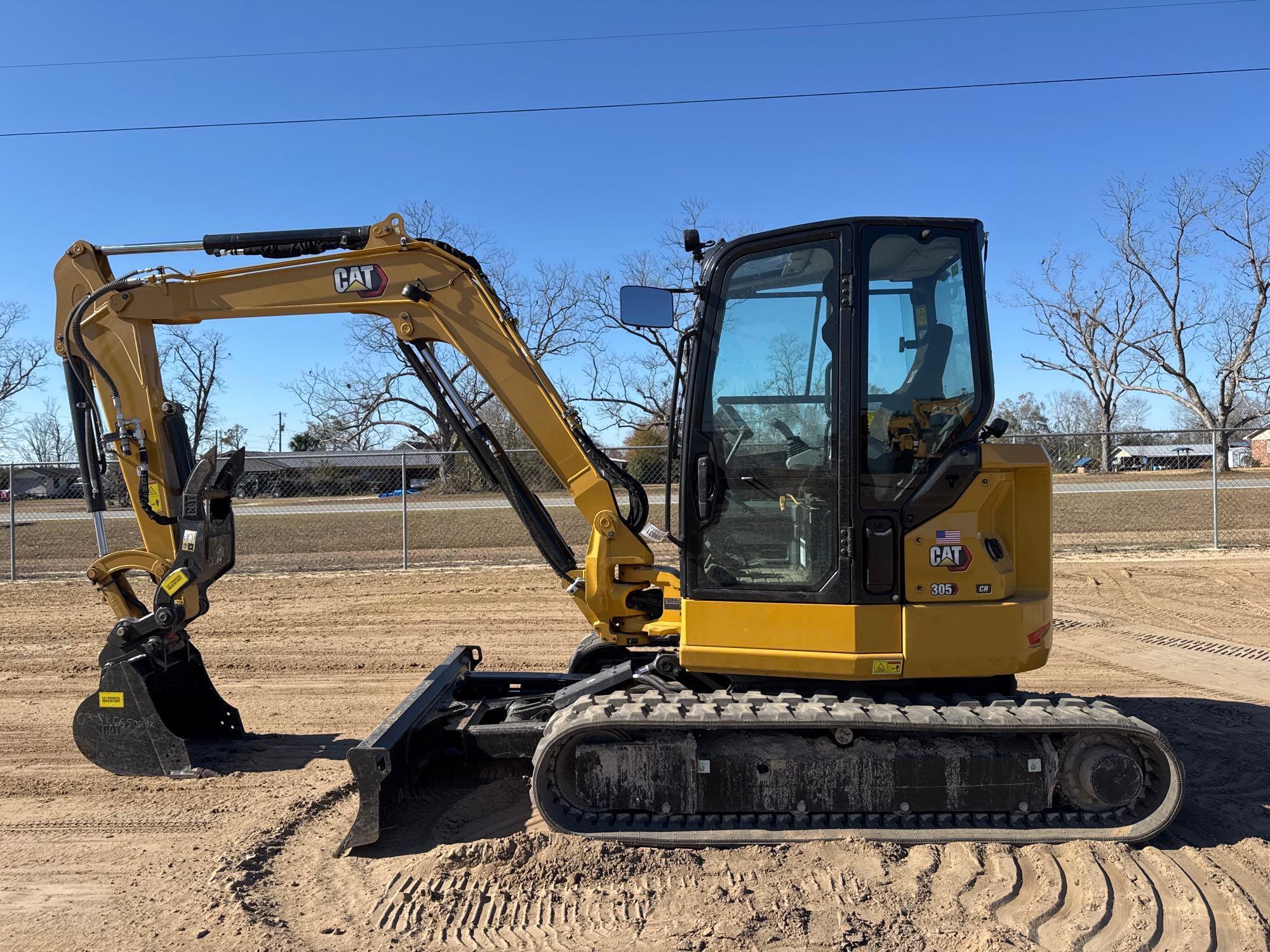 CATERPILLAR 305CR EXCAVATOR
