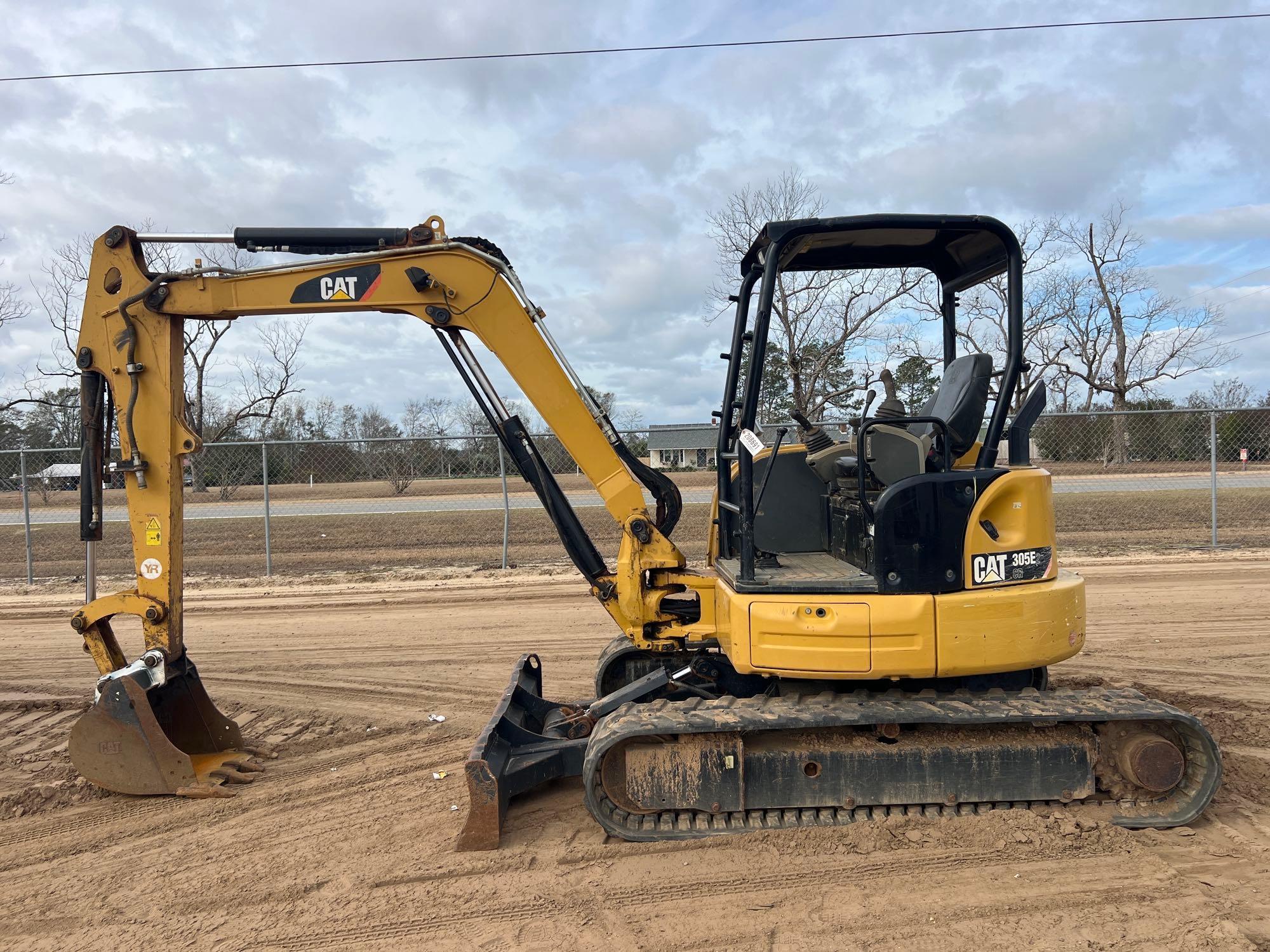 2017 CATERPILLAR 305E2 CR EXCAVATOR