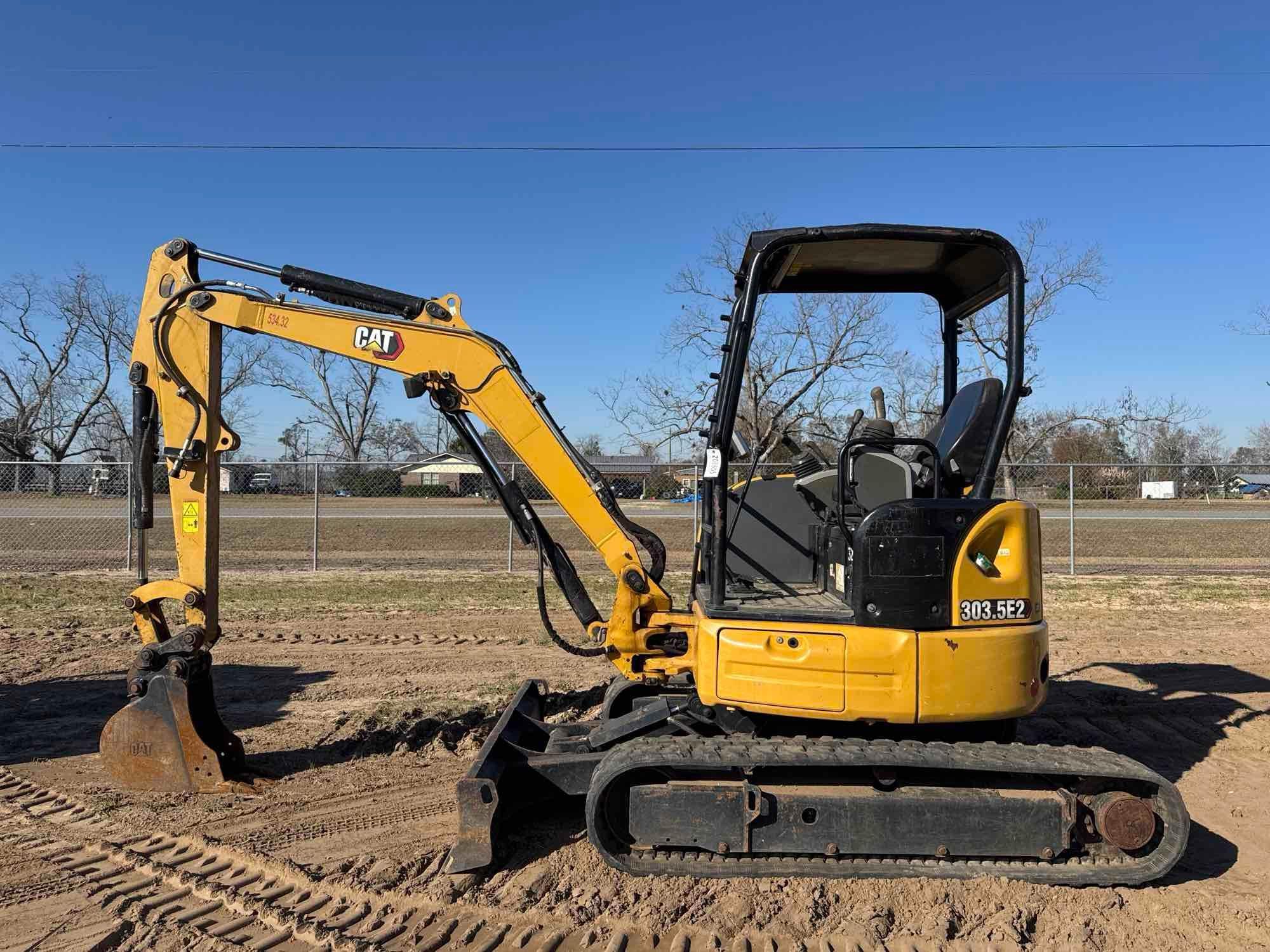 2020 CATERPILLAR 303.5E2 CR EXCAVATOR