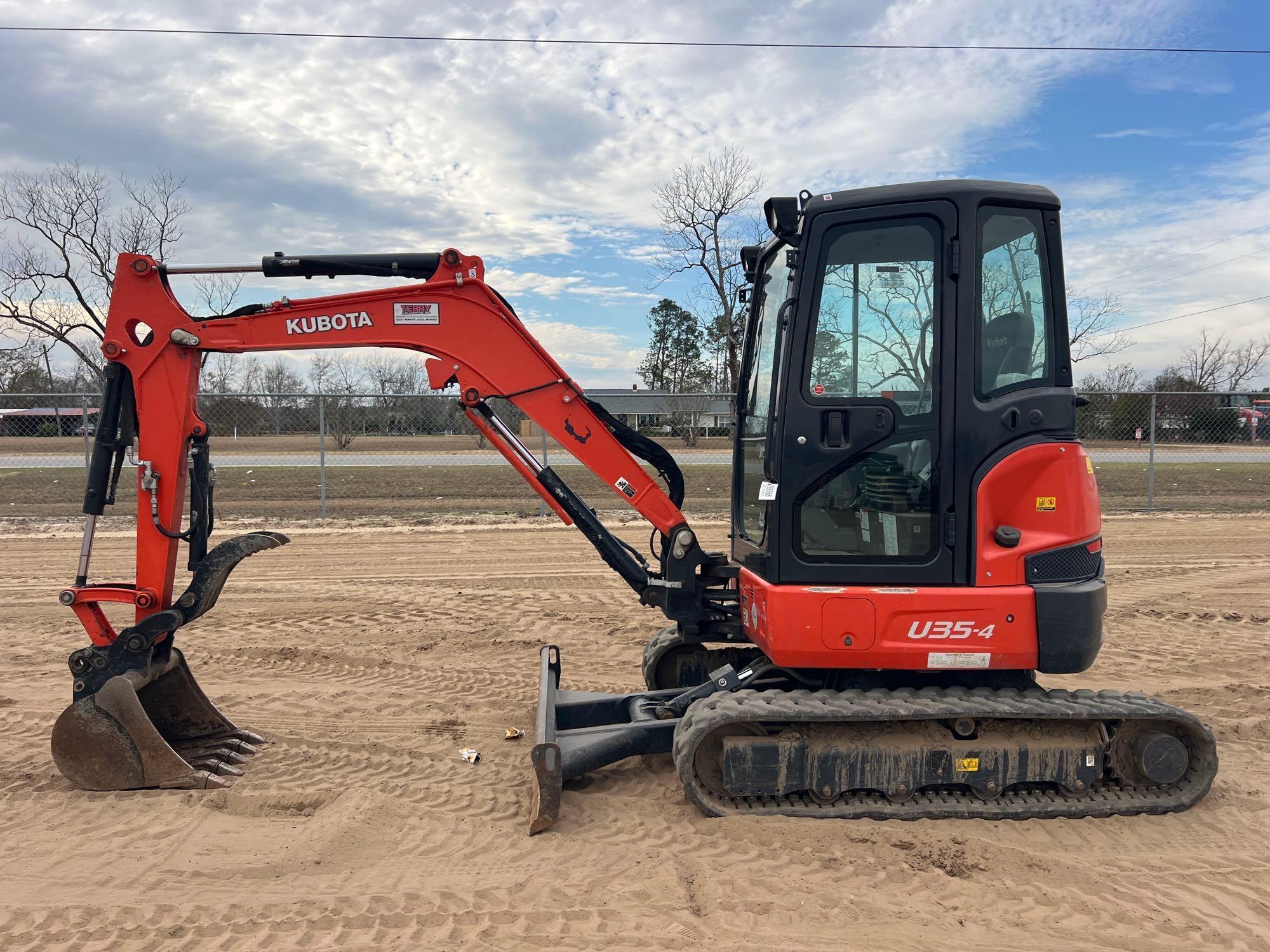 2019 KUBOTA U35-4 EXCAVATOR