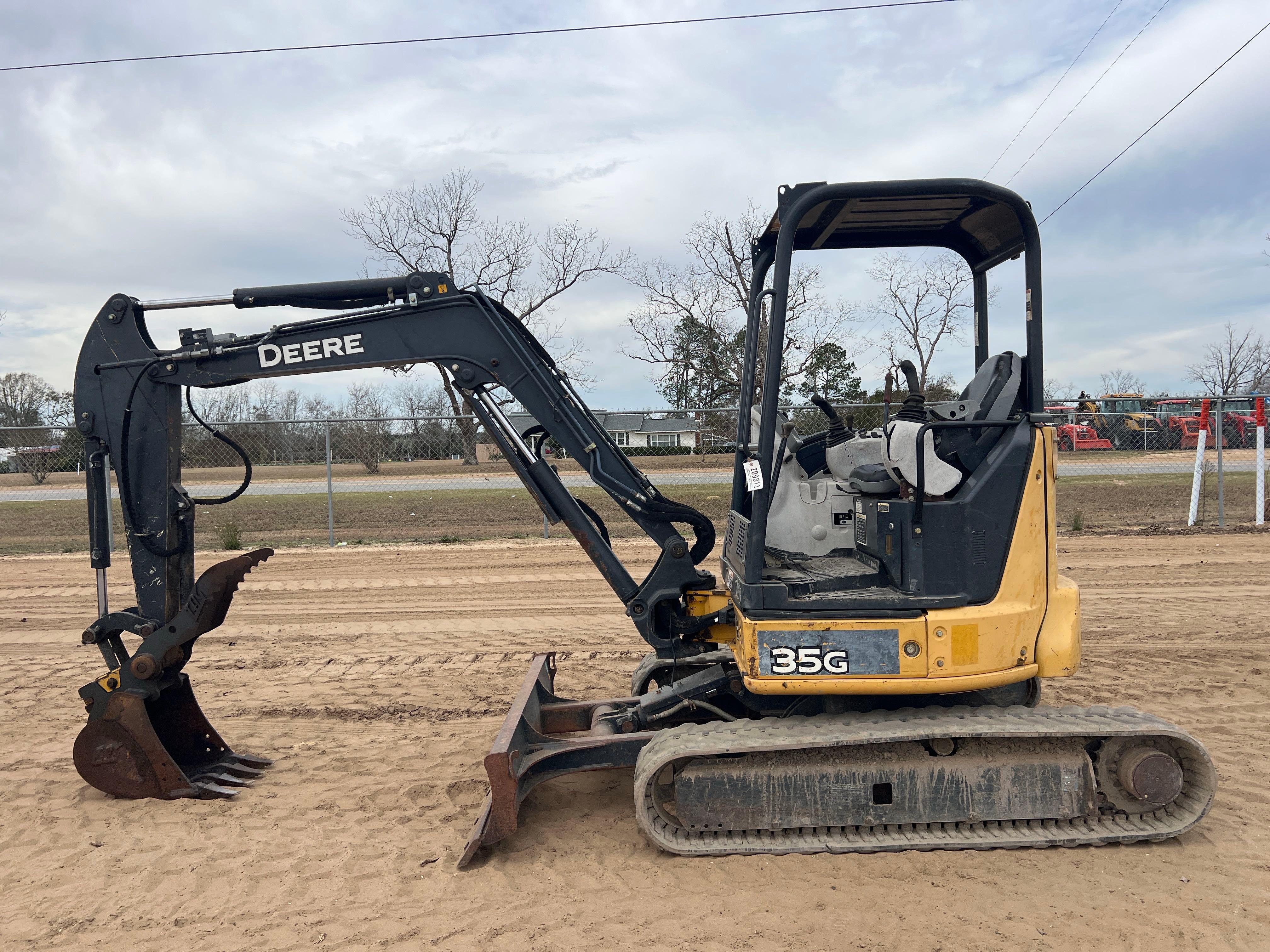 2014 JOHN DEERE 35G EXCAVATOR