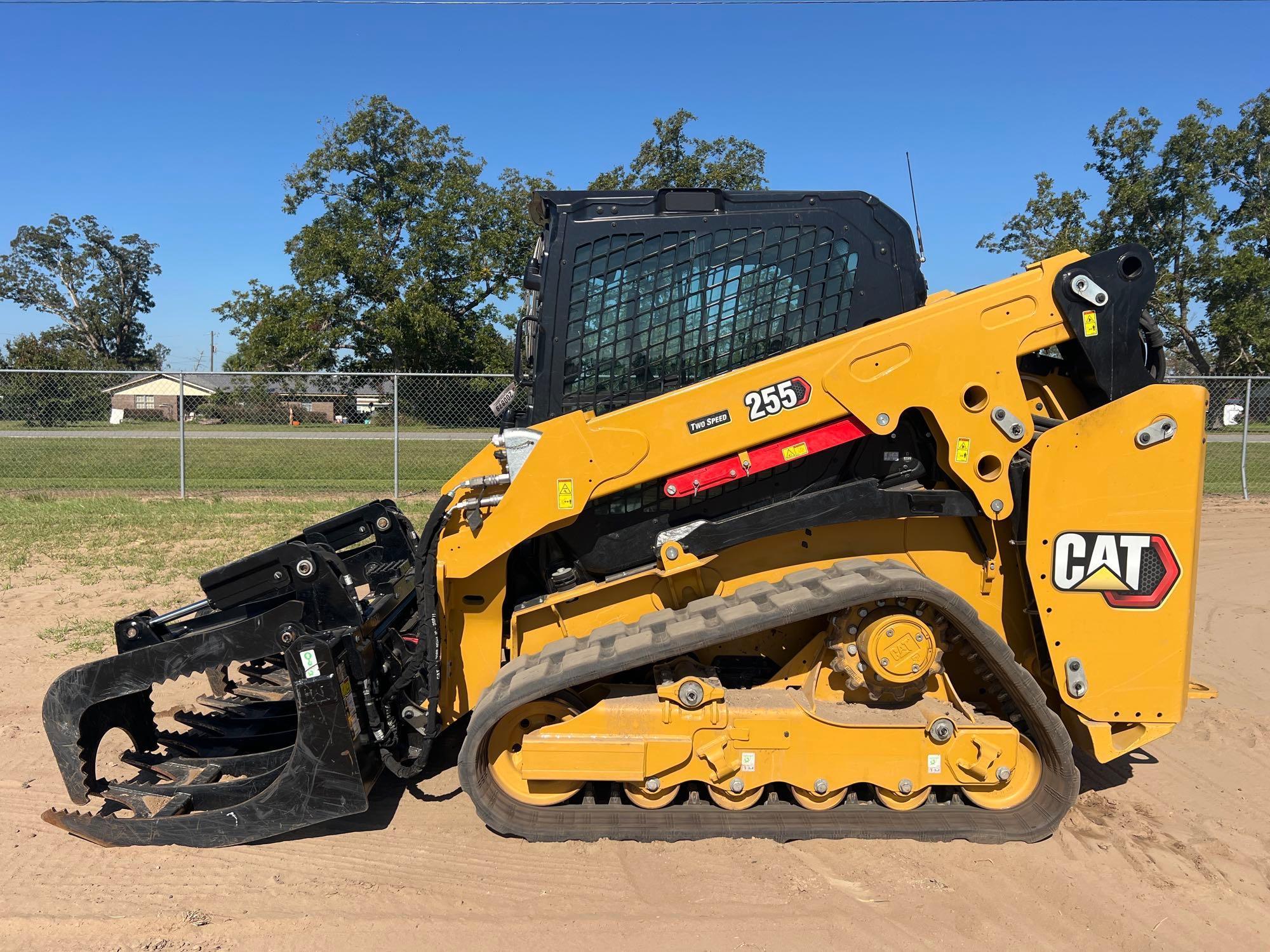 2025 CATERPILLAR 255 SKID STEER