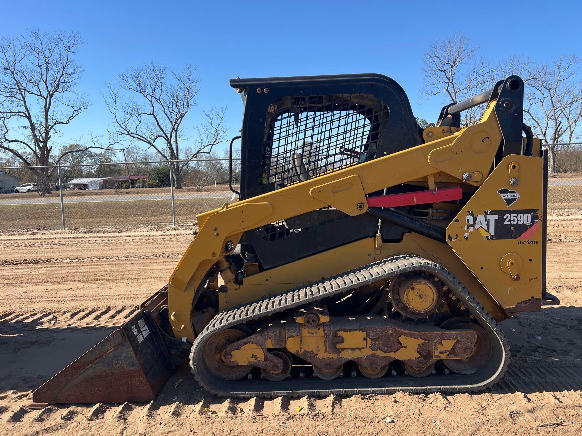 2019 CATERPILLAR 259D SKID STEER