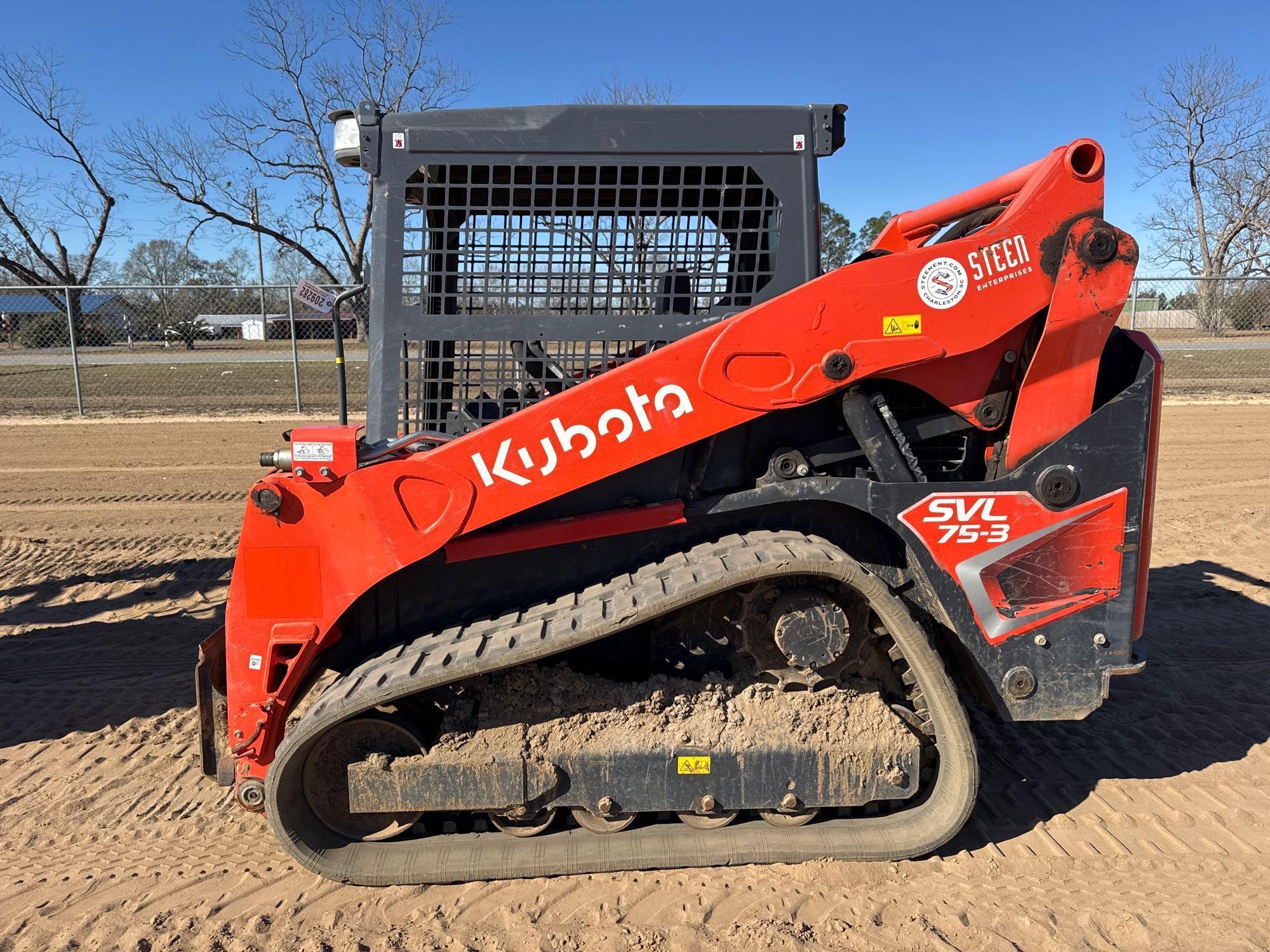 KUBOTA SVL75-3 SKID STEER