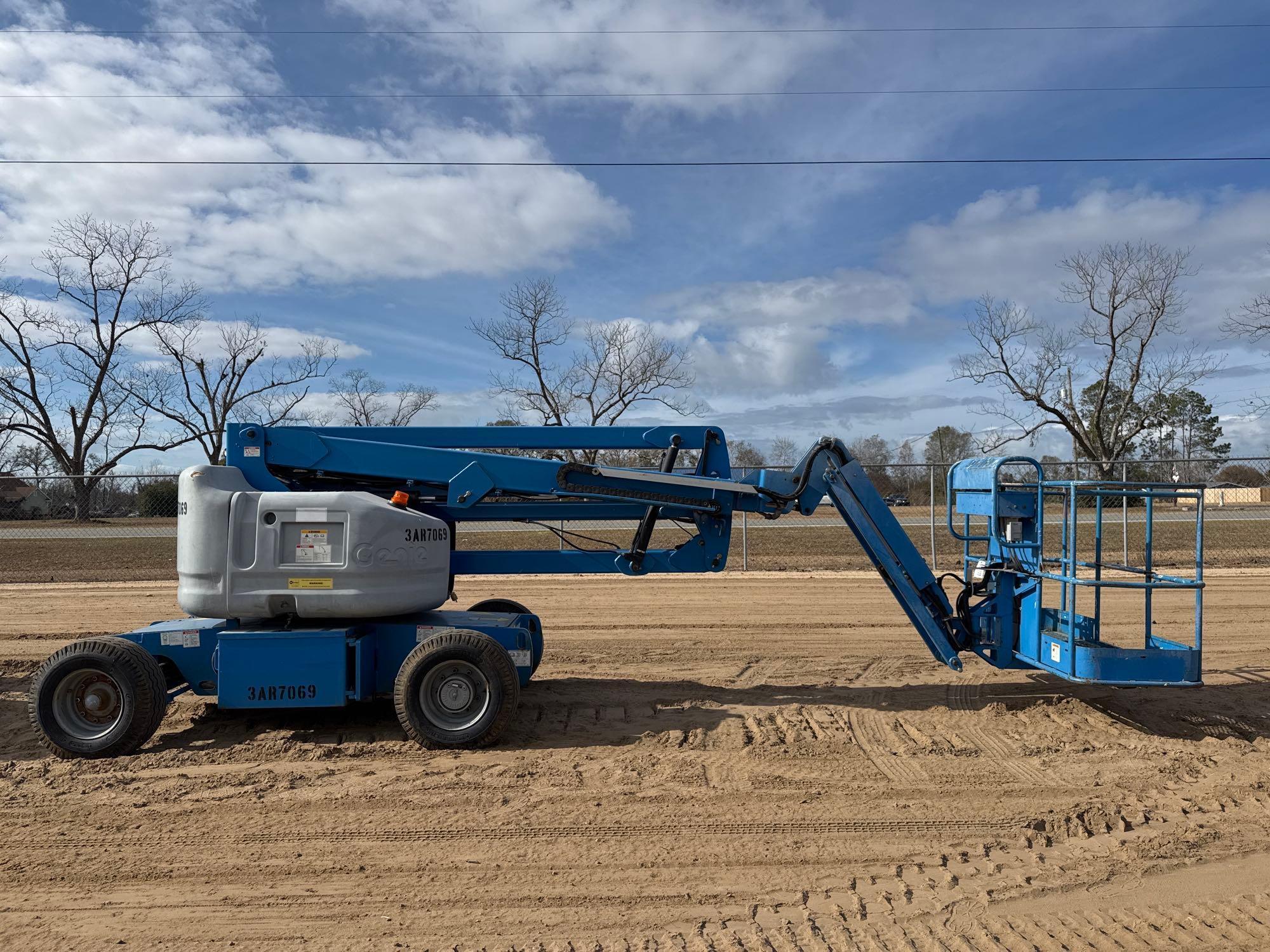 2012 GENIE Z-45/25J ELECTRIC BOOM LIFT