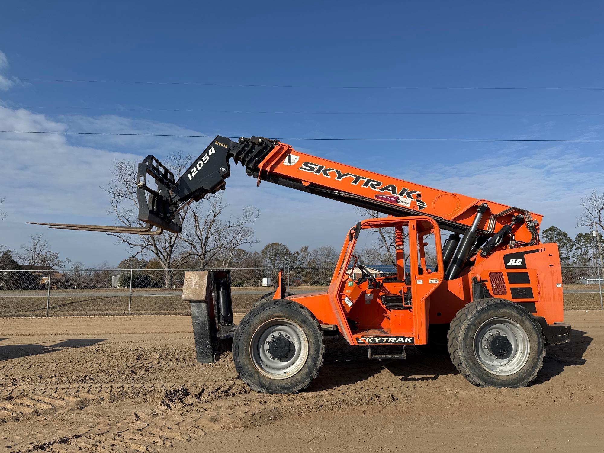 2020 JLG SKYTRACK 12054 TELESCOPIC FORKLIFT