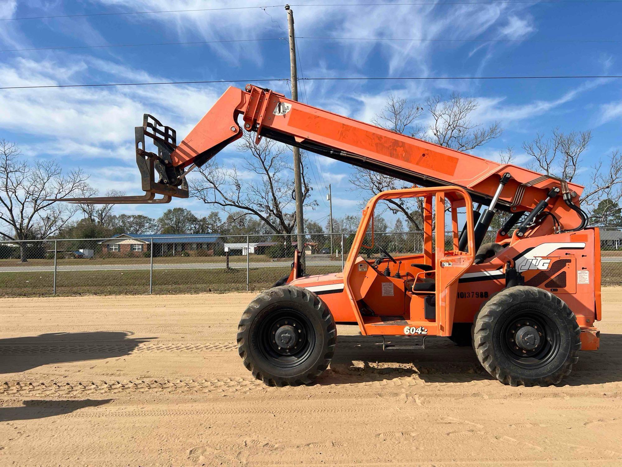 2014 JLG 6042 TELESCOPIC FORKLIFT