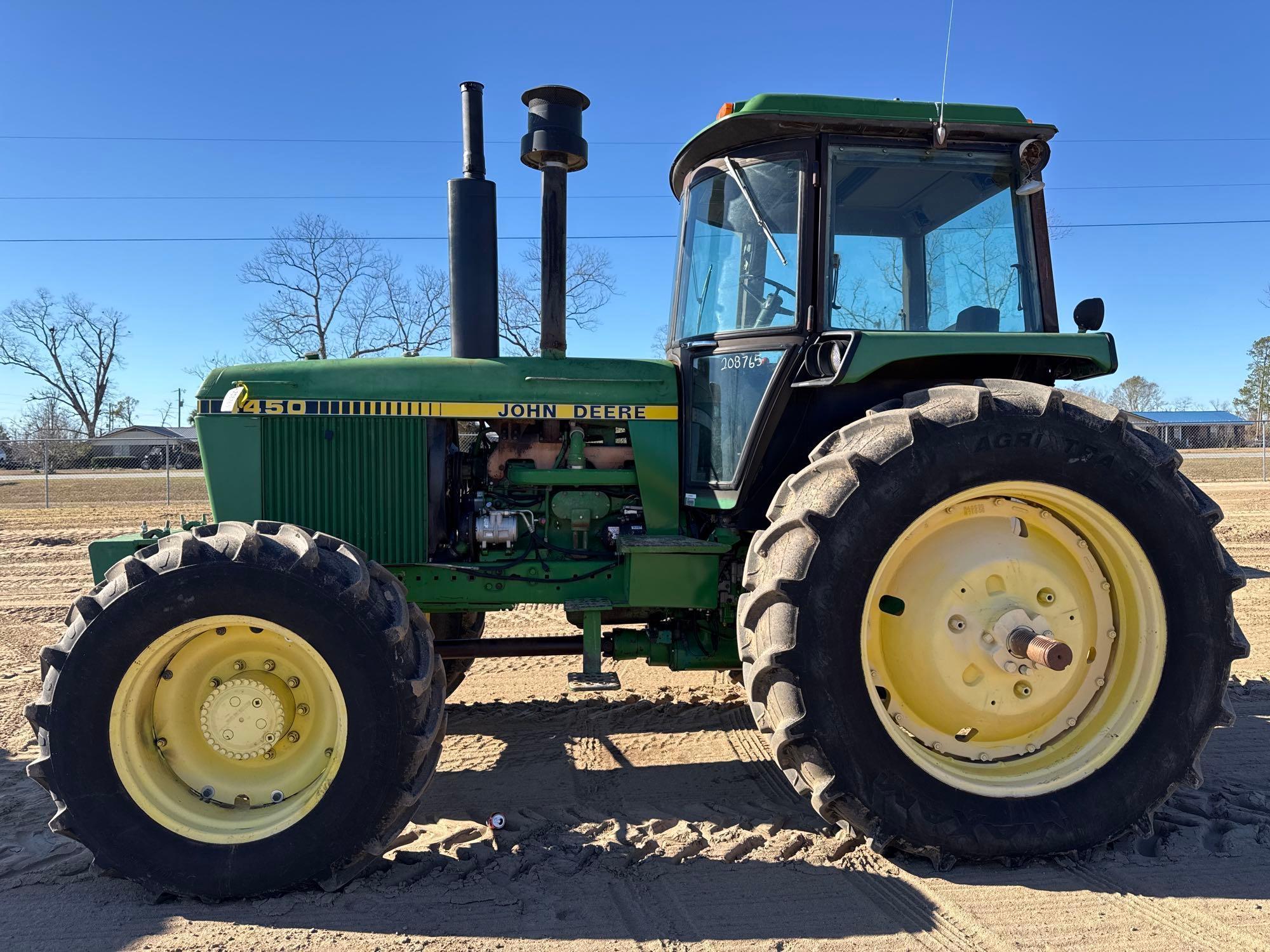 JOHN DEERE 4450 TRACTOR