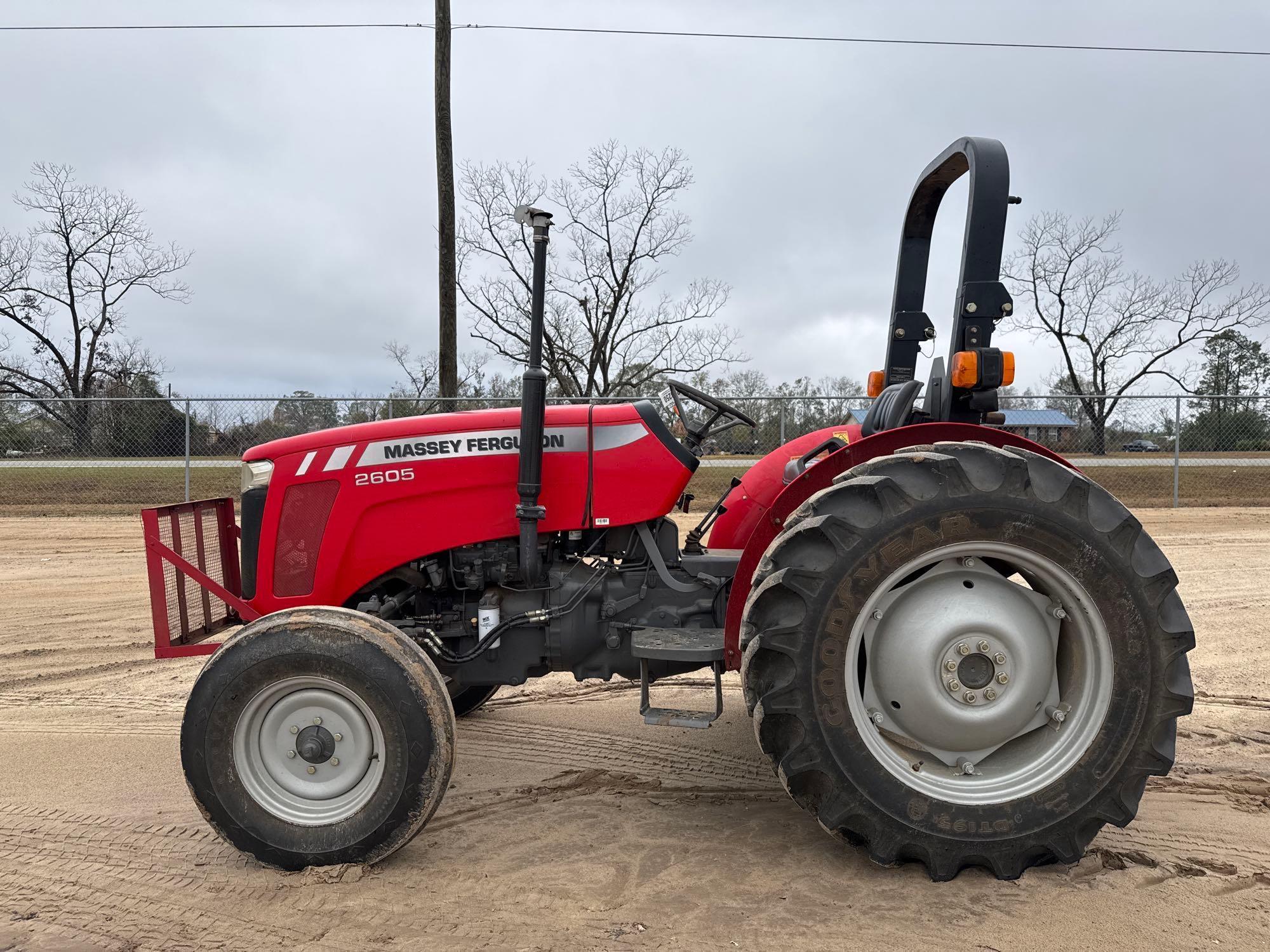 MASSEY FERGUSON 2605 TRACTOR