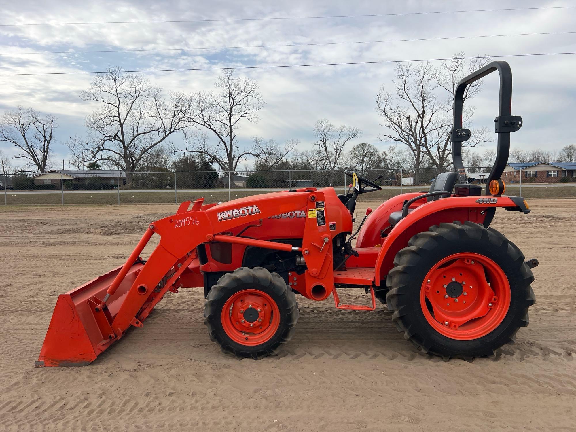 KUBOTA L2501 TRACTOR