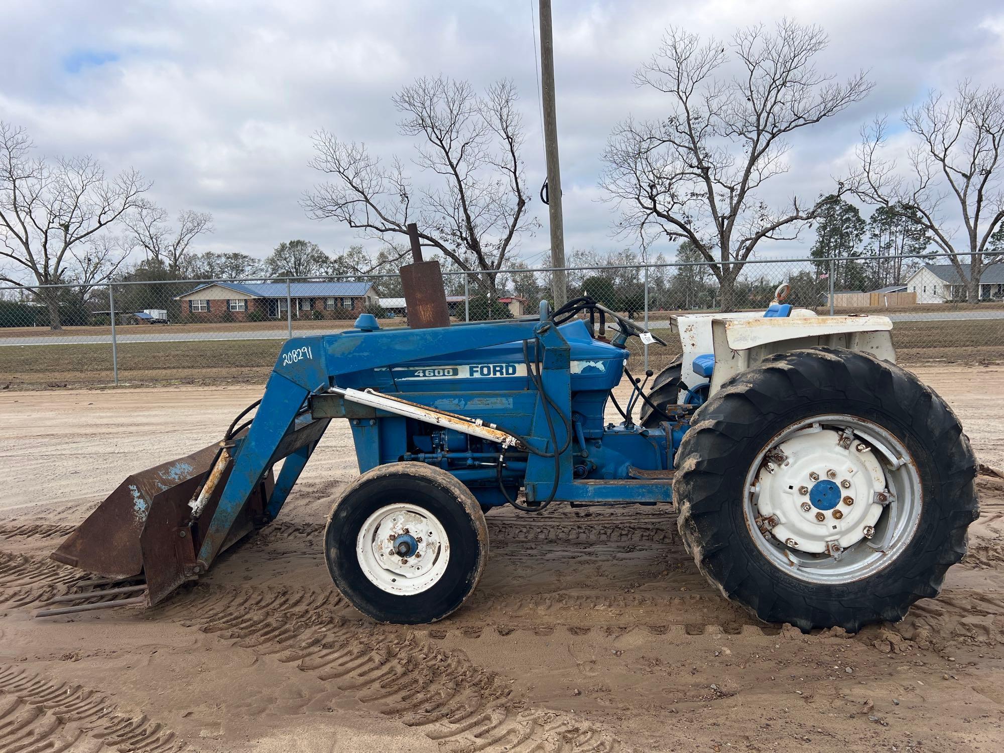 FORD 4600 TRACTOR
