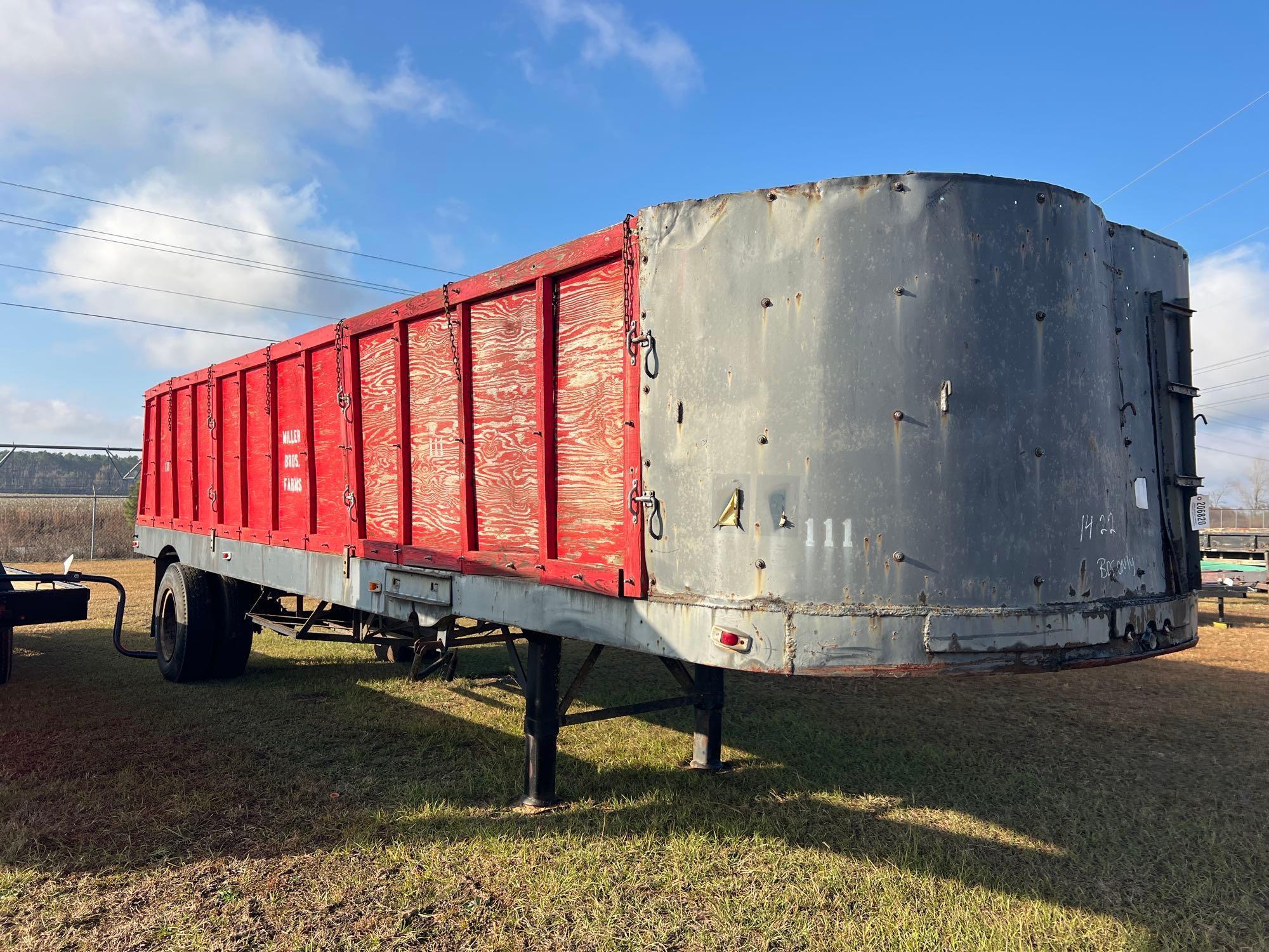 25' SINGLE AXLE VEGETABLE TRAILER 5TH WHEEL