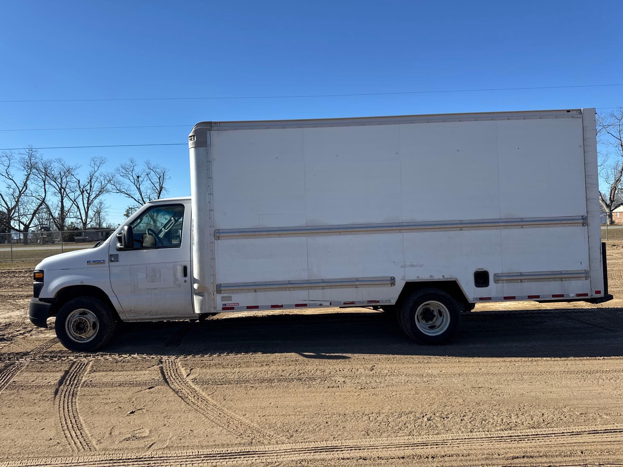 2017 FORD E-350 SUPER DUTY 16' BOX TRUCK