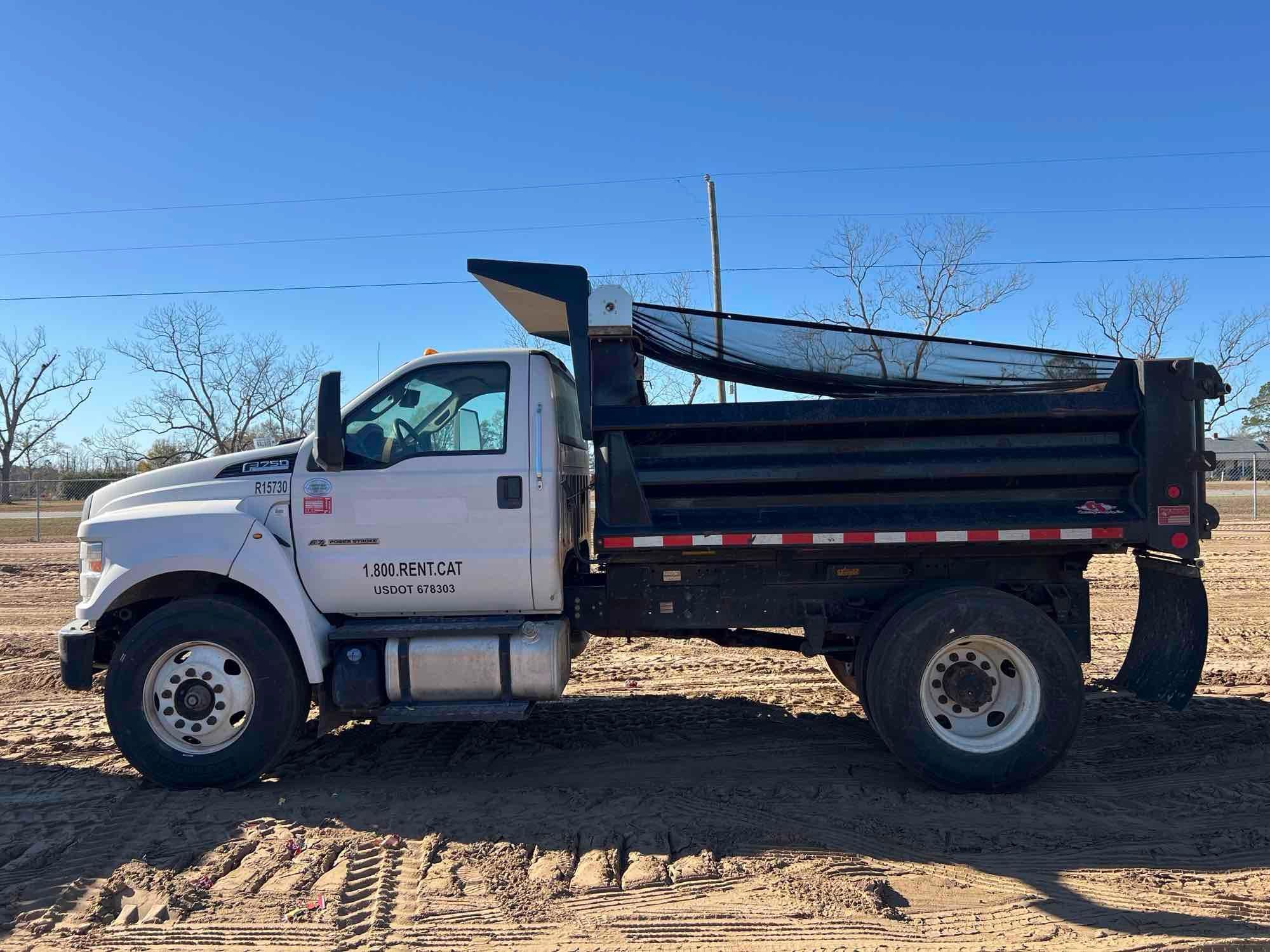 2022 FORD F-750 SUPER DUTY DUMP TRUCK