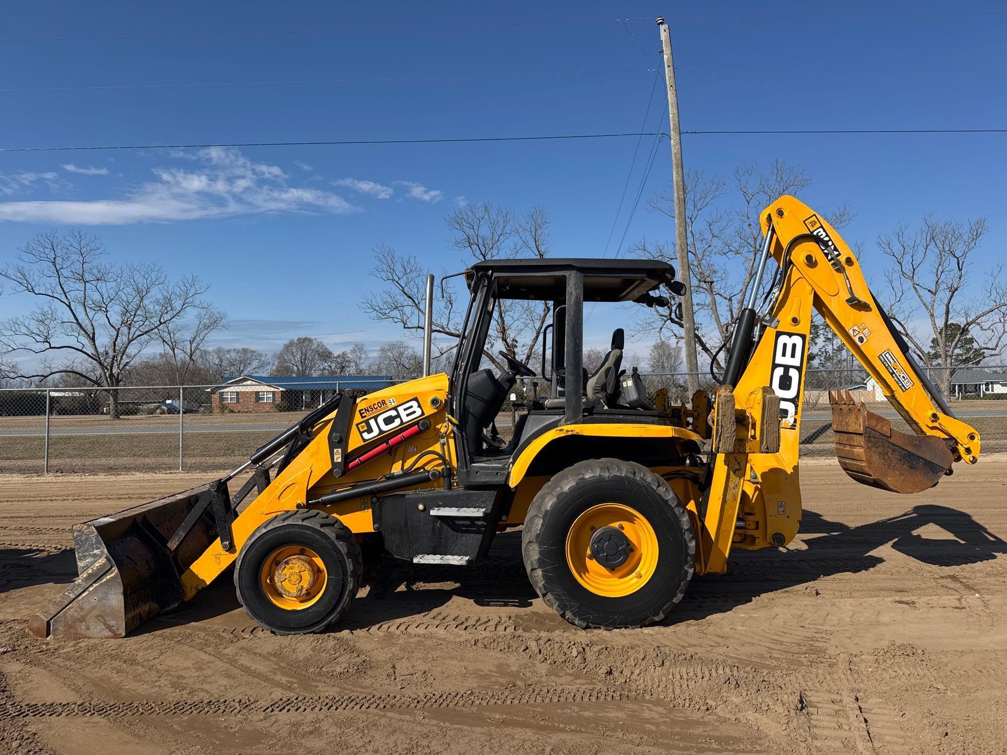 JCB 3CXR14L4CE BACKHOE