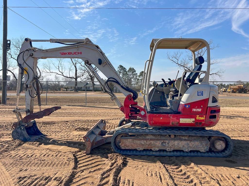 2018 TAKEUCHI TB260 EXCAVATOR