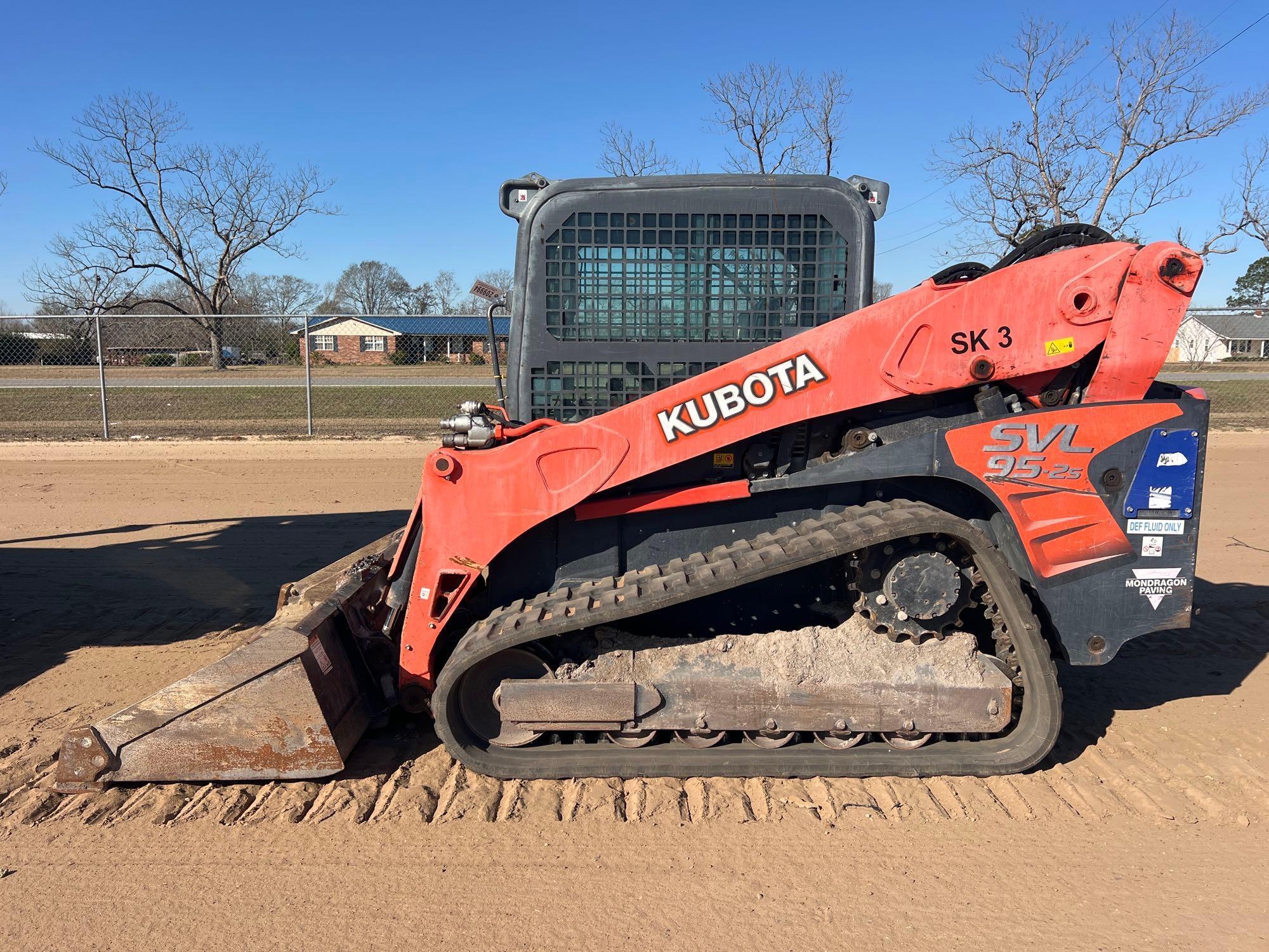 2019 KUBOTA SVL95-2S SKID STEER