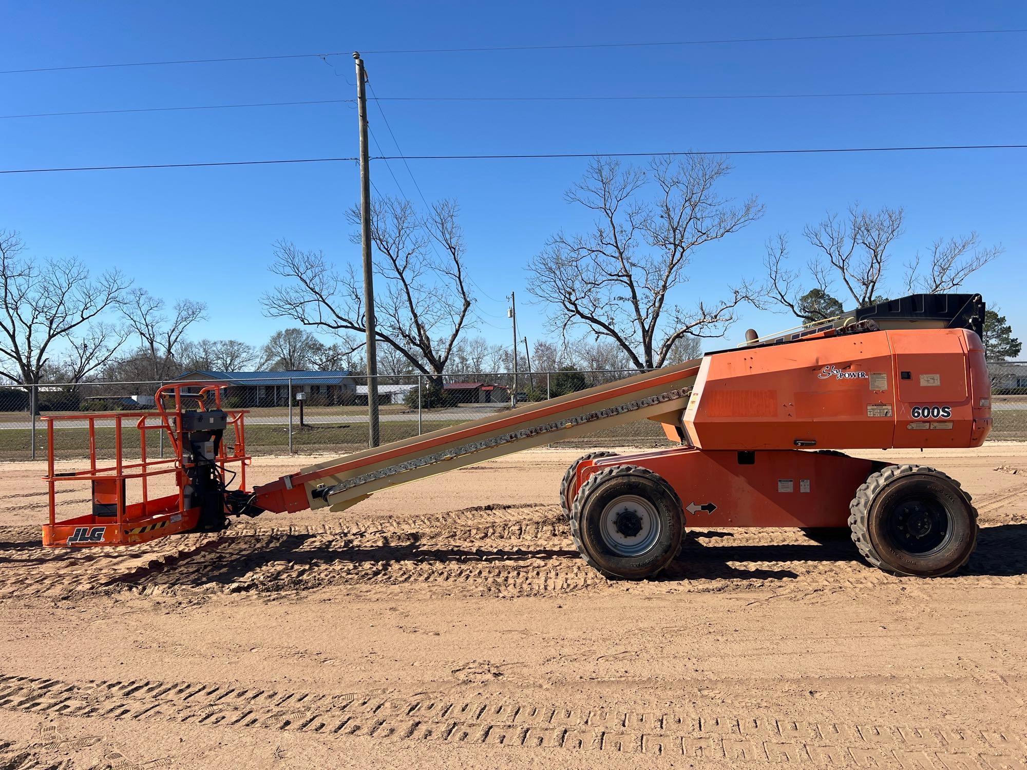 2007 JLG 600S TELESCOPIC BOOM LIFT