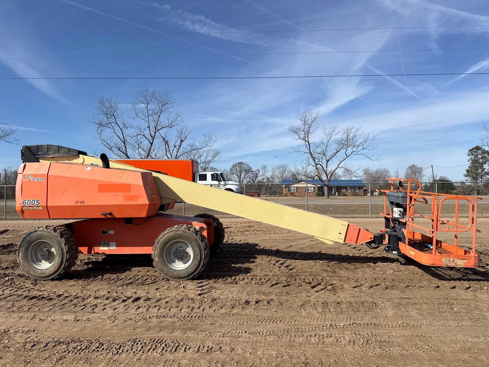 2006 JLG 600S TELESCOPIC BOOM LIFT