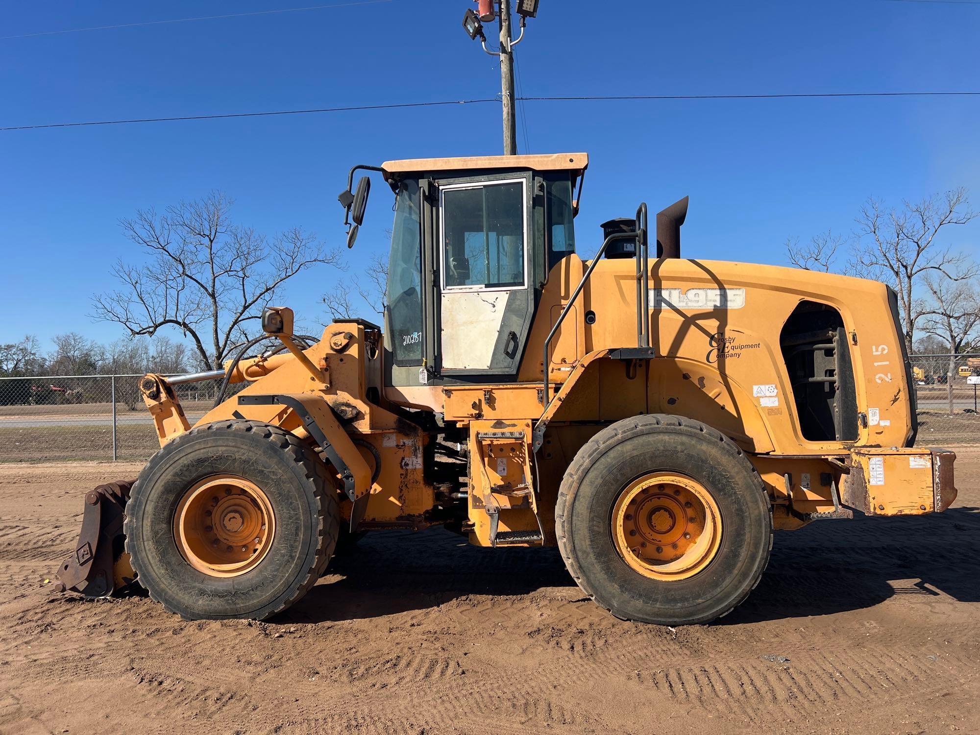 HYUNDAI HL955 WHEEL LOADER
