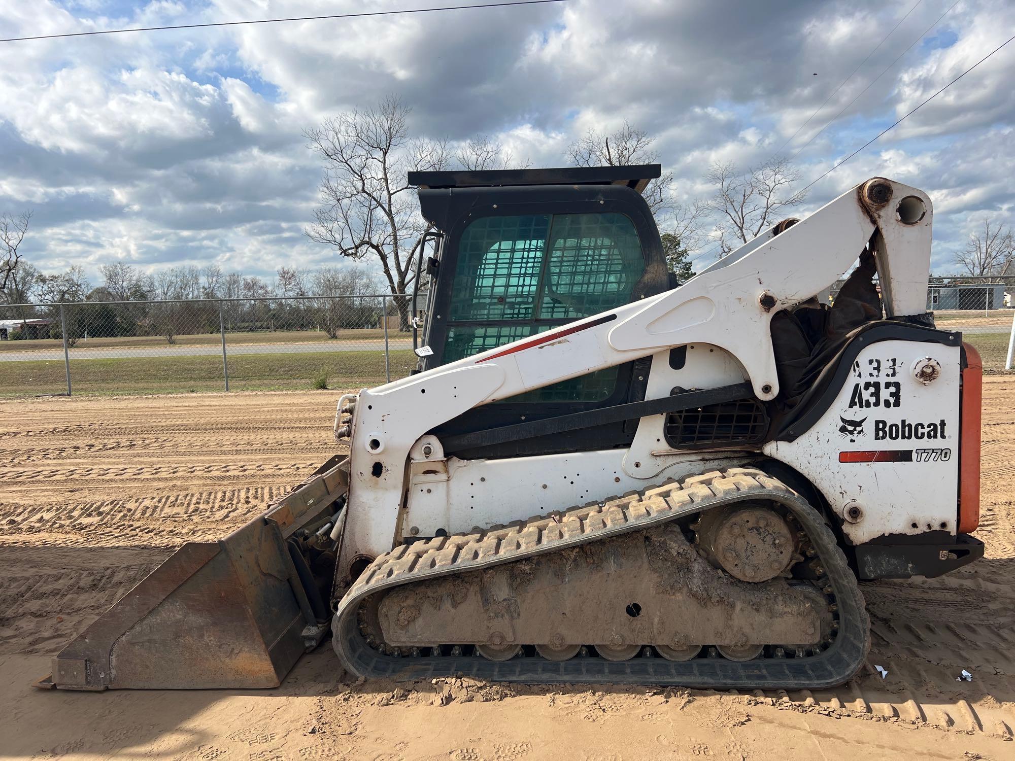 2015 BOBCAT T770 SKID STEER