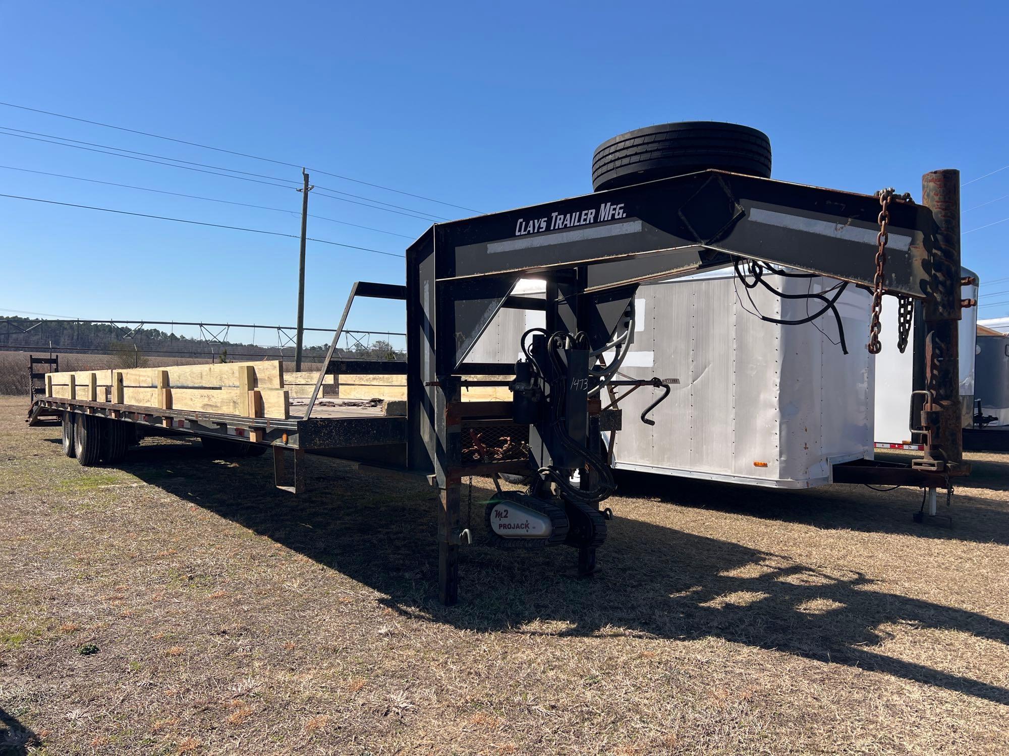 CLAY TRAILER 36 GOOSNECK TRAILER