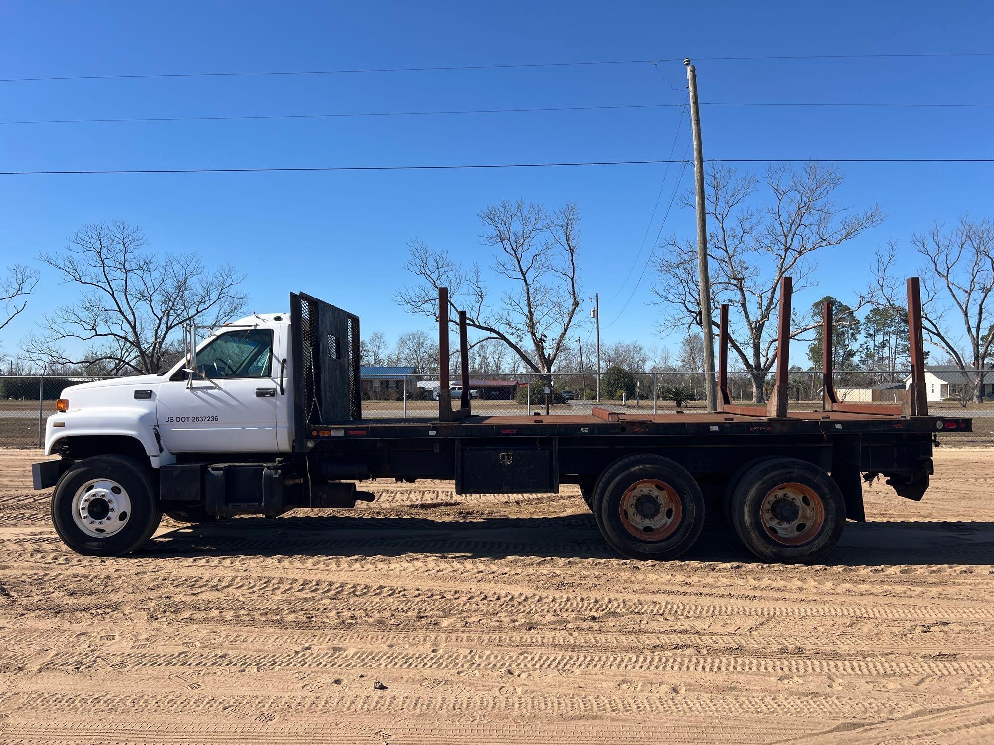 2001 CHEVROLET C8500 FLATBED TRUCK