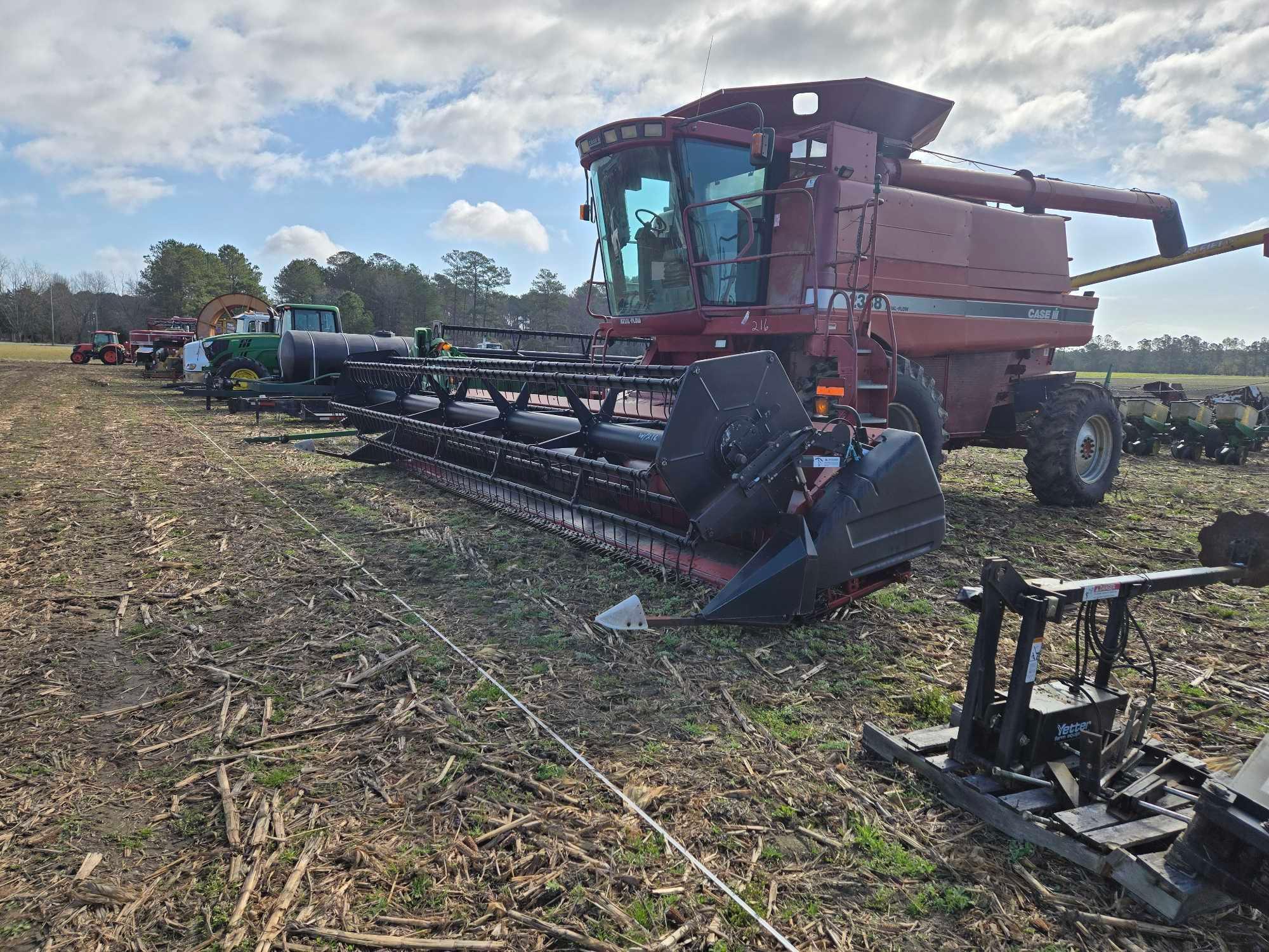 1999 CASE INTERNATIONAL 2388 RWD COMBINE