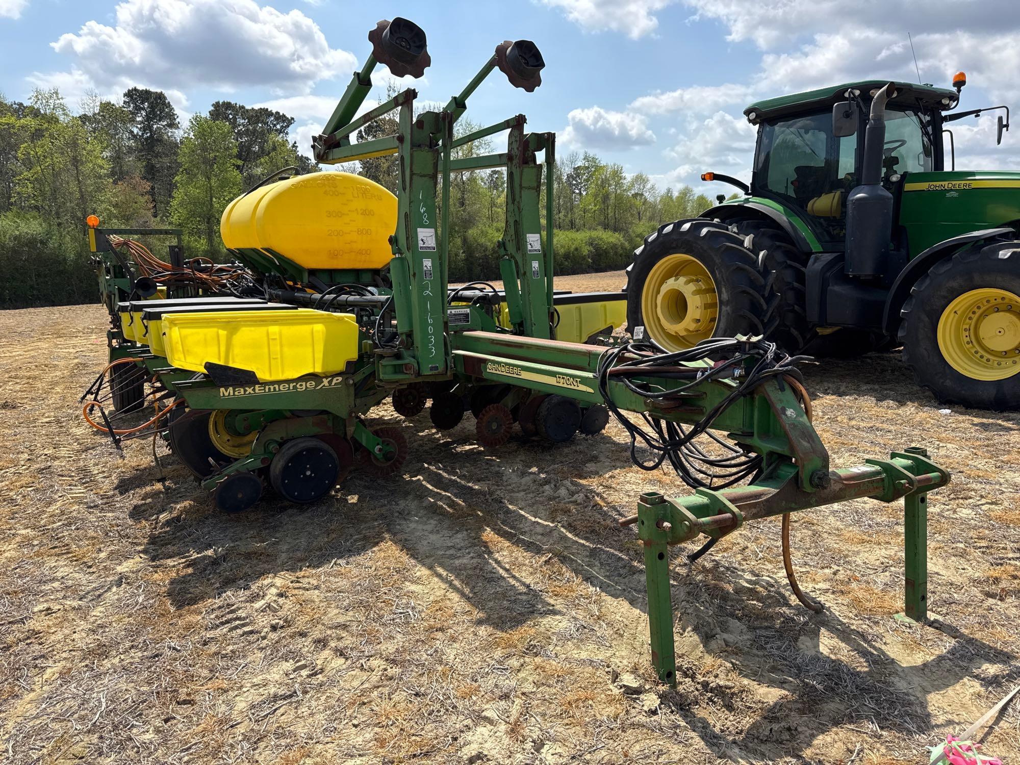  John Deere 1770NT