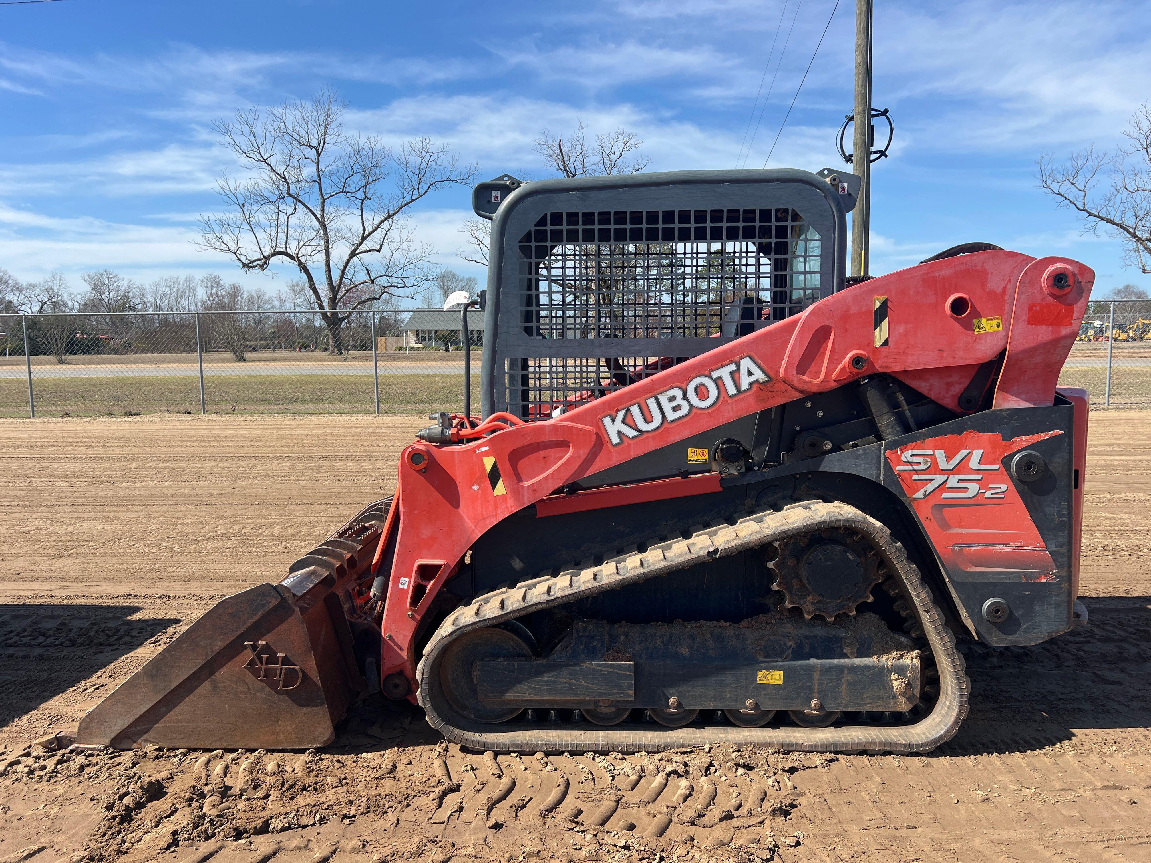 2014 KUBOTA SVL75-2 SKID STEER