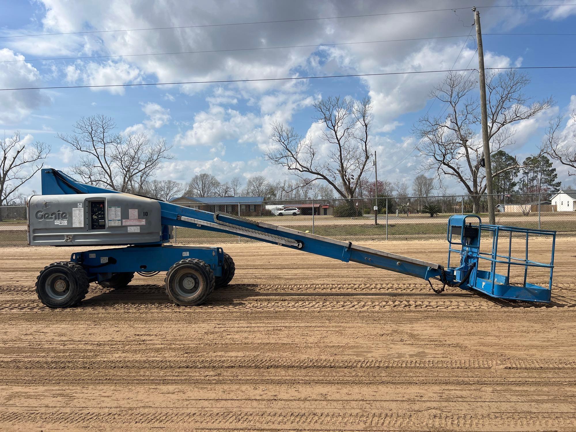 2014 GENIE S-40 TELESCOPIC BOOM LIFT