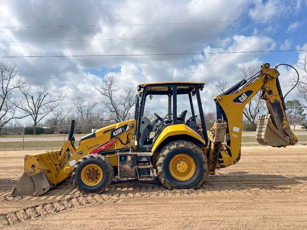 2017 CATERPILLAR 420F2 BACKHOE