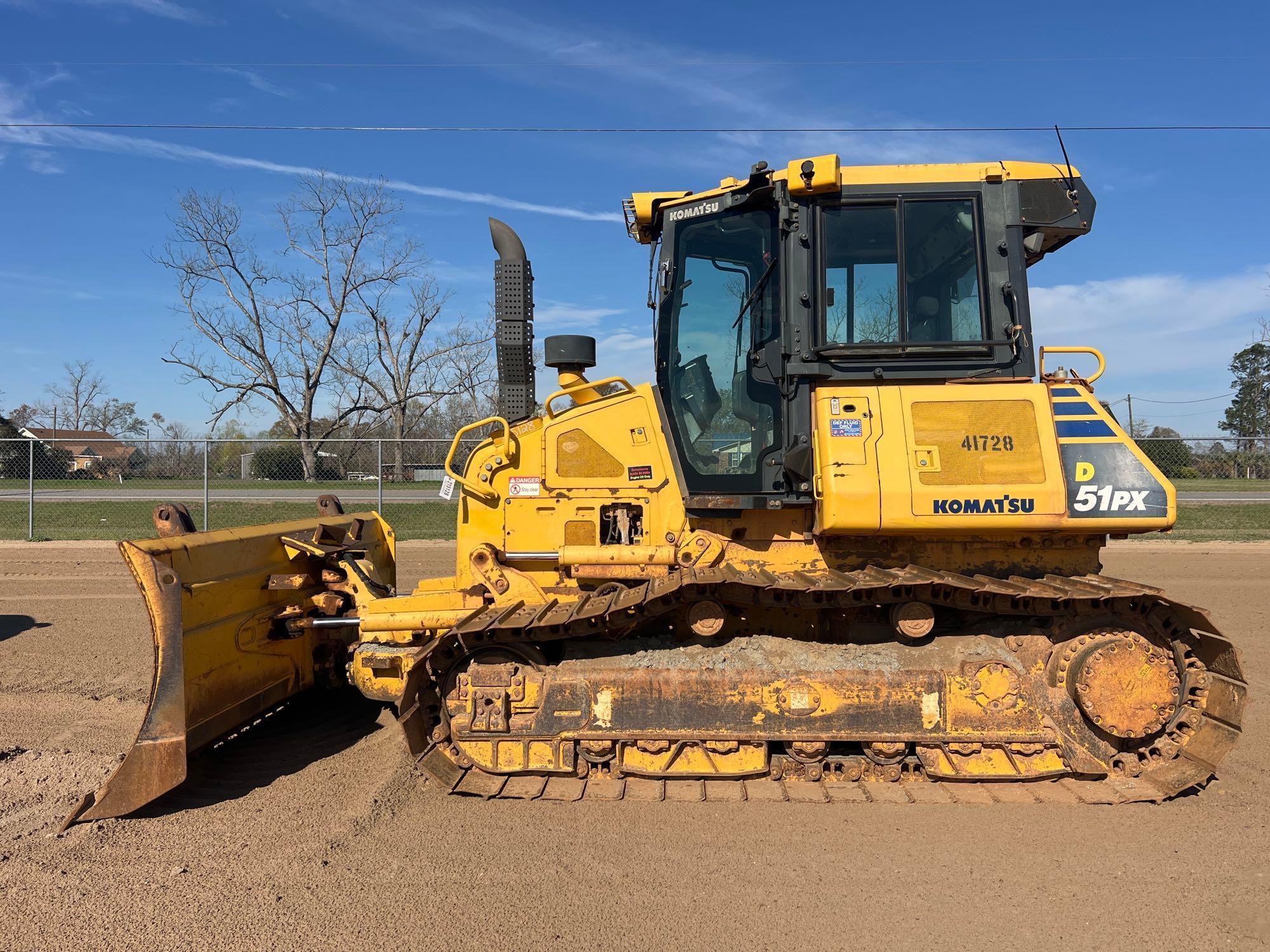 2020 KOMATSU D51PX-24 CRAWLER DOZER