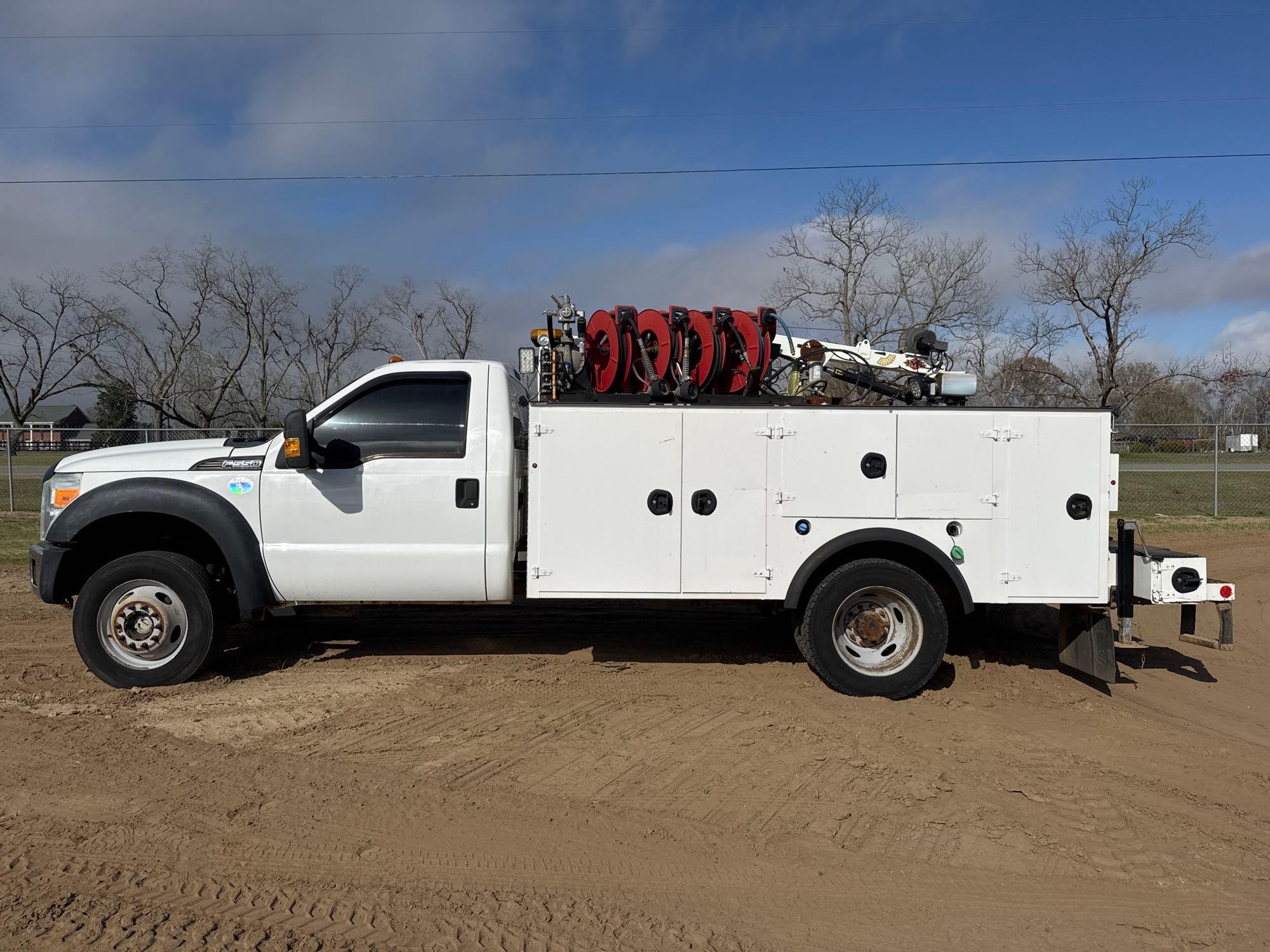 2016 FORD F-550XL SUPER DUTY SERVICE TRUCK