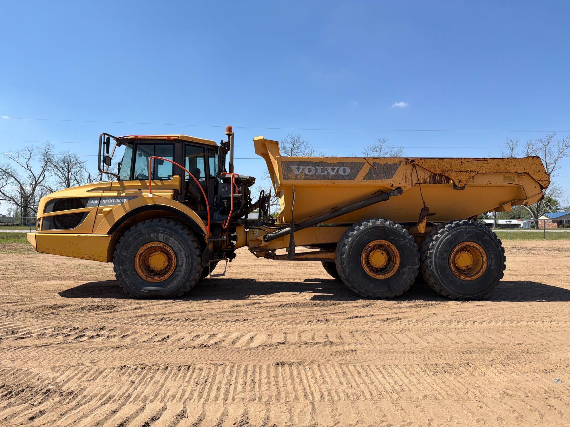 2014 VOLVO A25G OFF ROAD DUMP TRUCK