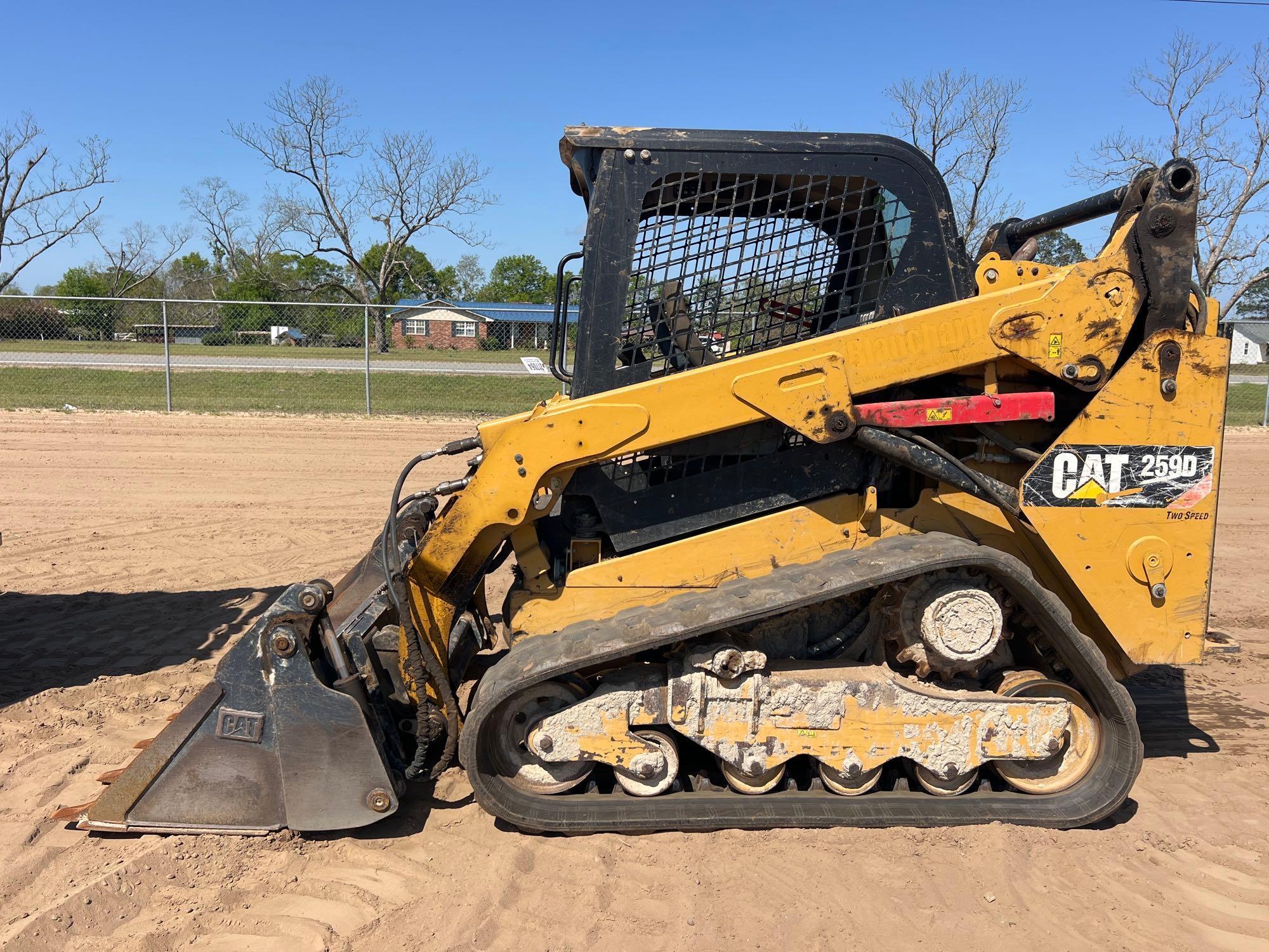 2014 CATERPILLAR 259D SKID STEER