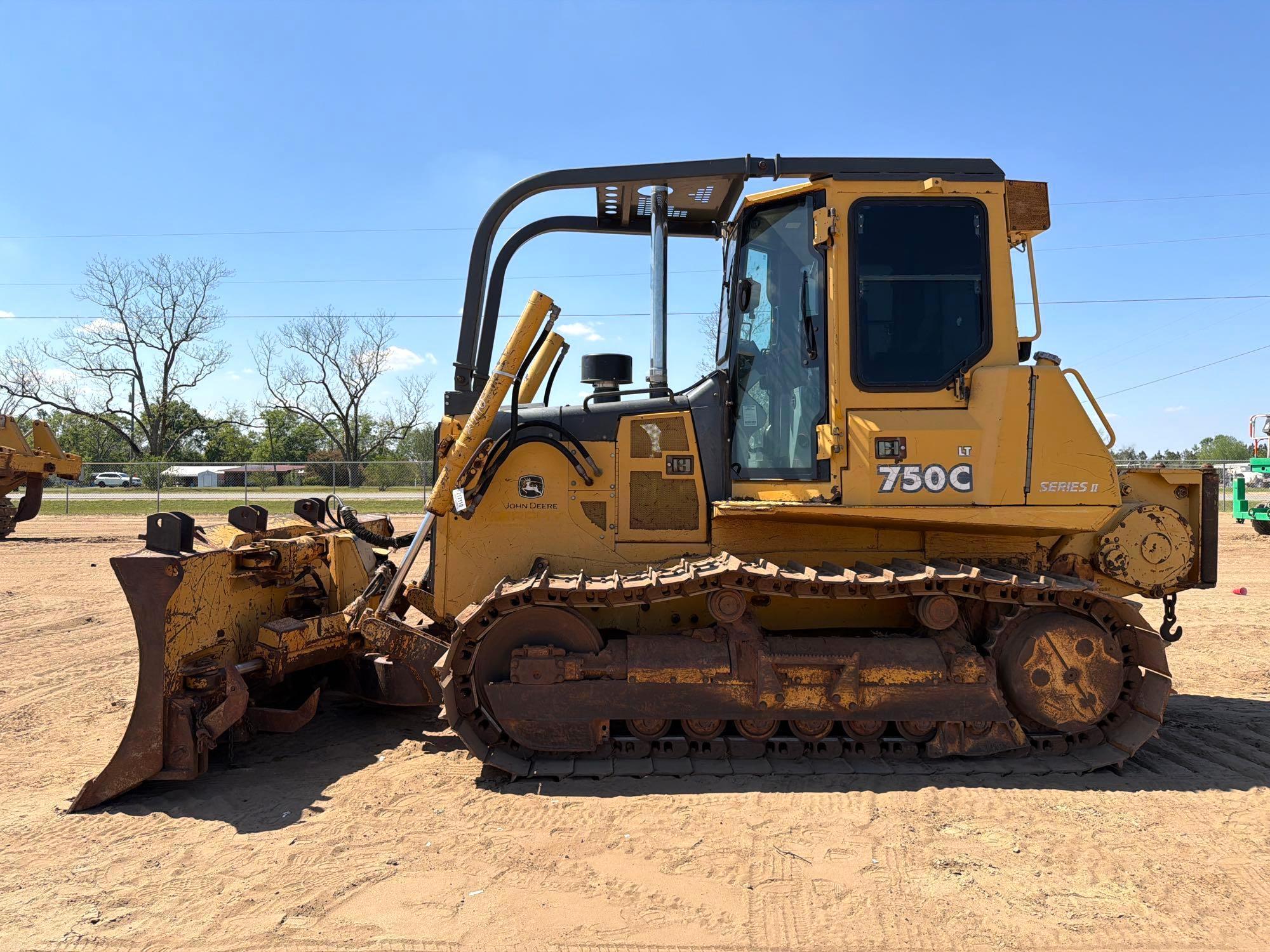  John Deere 750-C