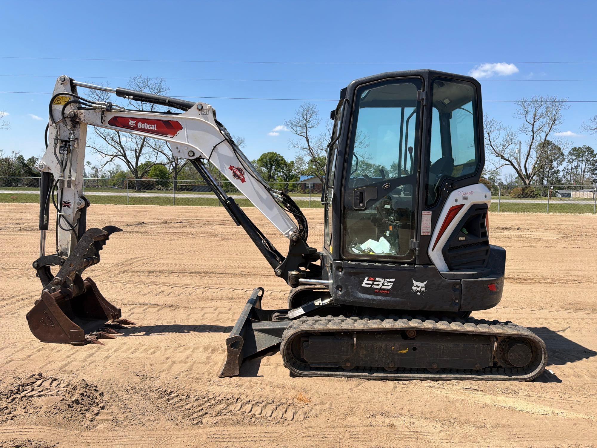 2022 BOBCAT E35i R2 SERIES EXCAVATOR