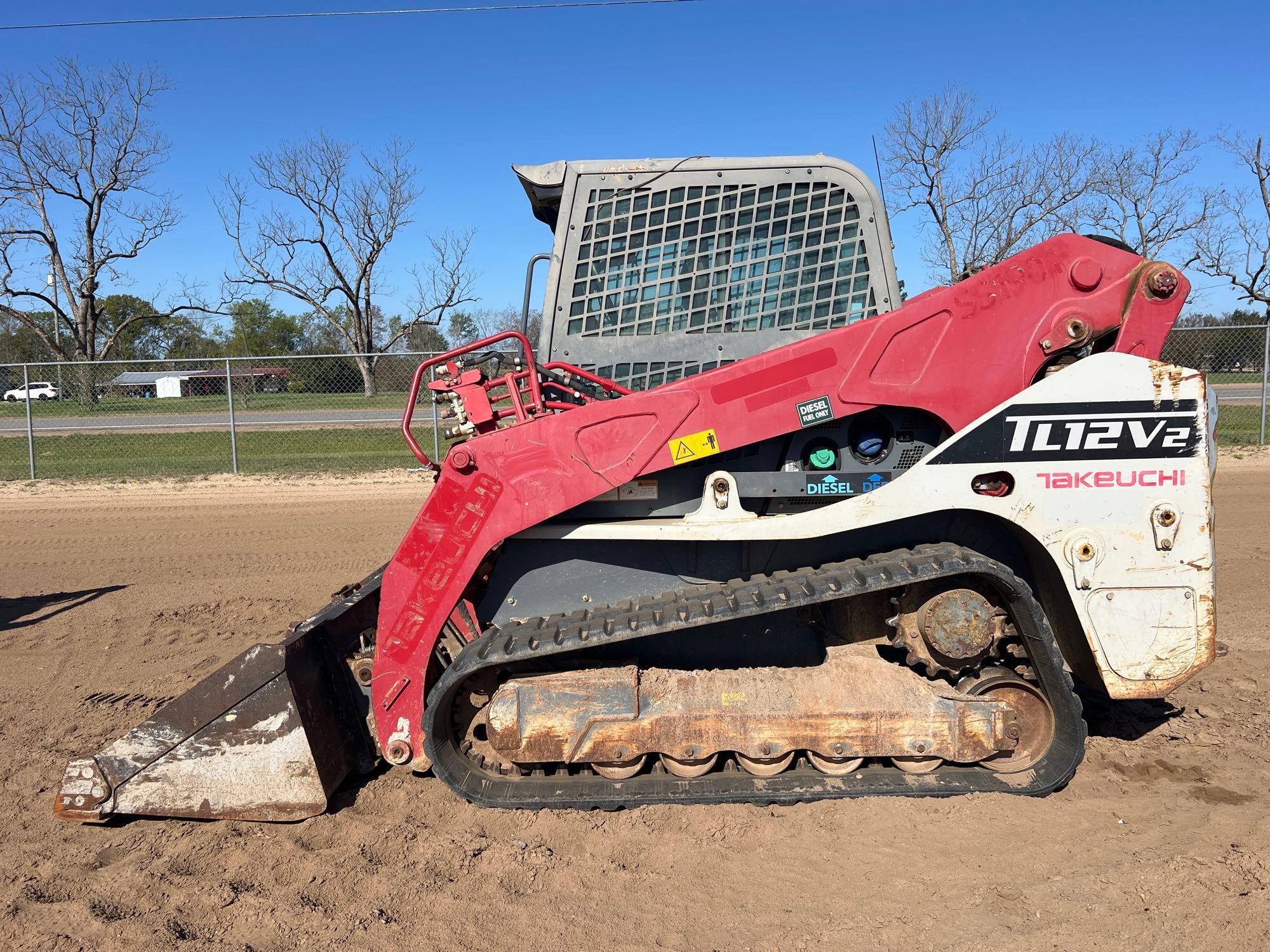 2019 TAKEUCHI TL12V2 SKID STEER