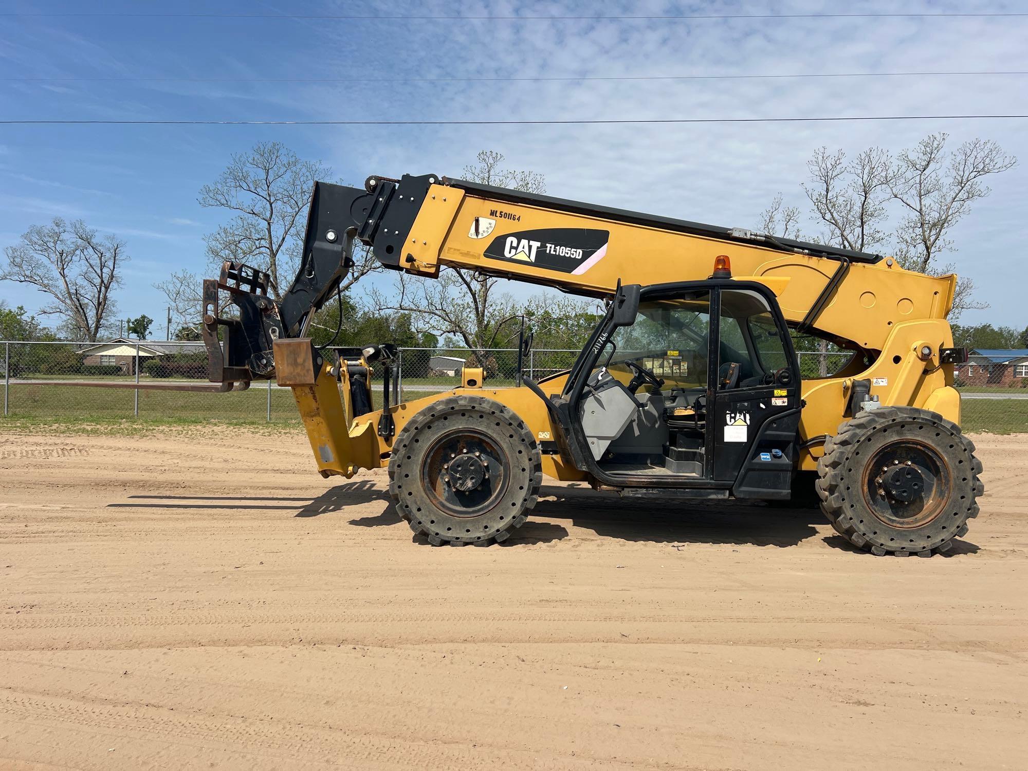 2018 CATERPILLAR TL1055D TELESCOPIC FORKLIFT