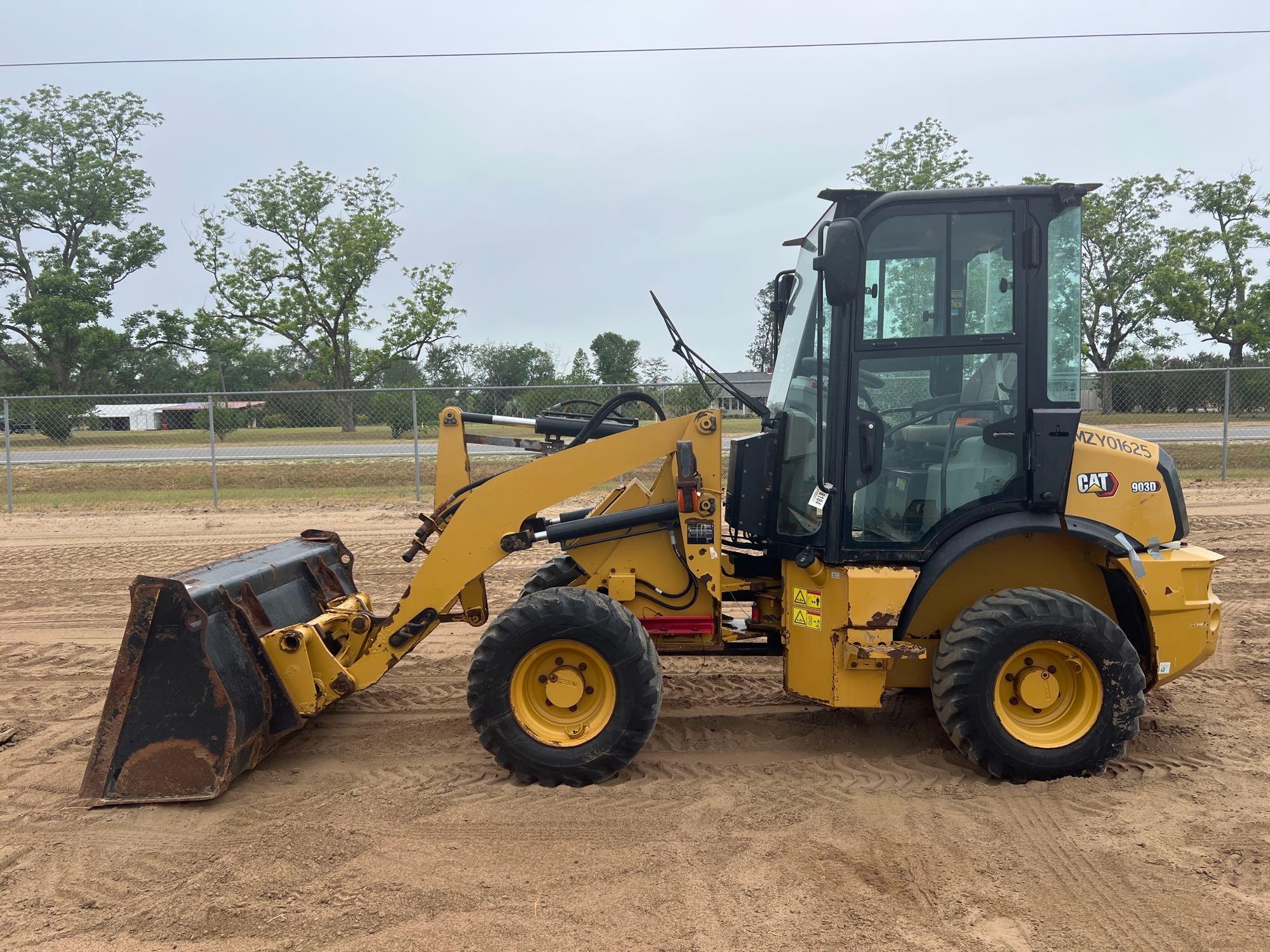 2023 CATERPILLAR 903D WHEEL LOADER