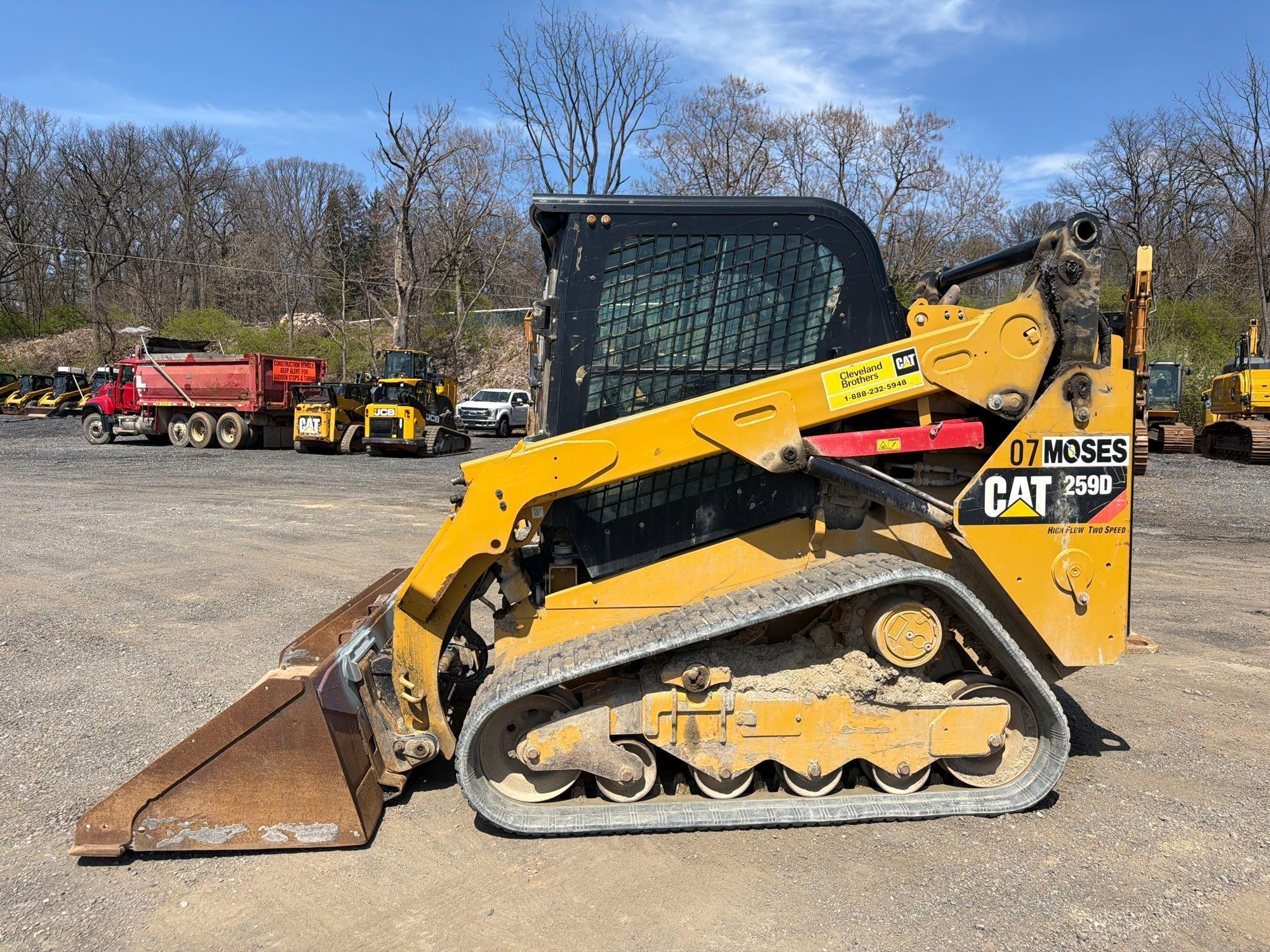 2018 CATERPILLAR 259D SKID STEER