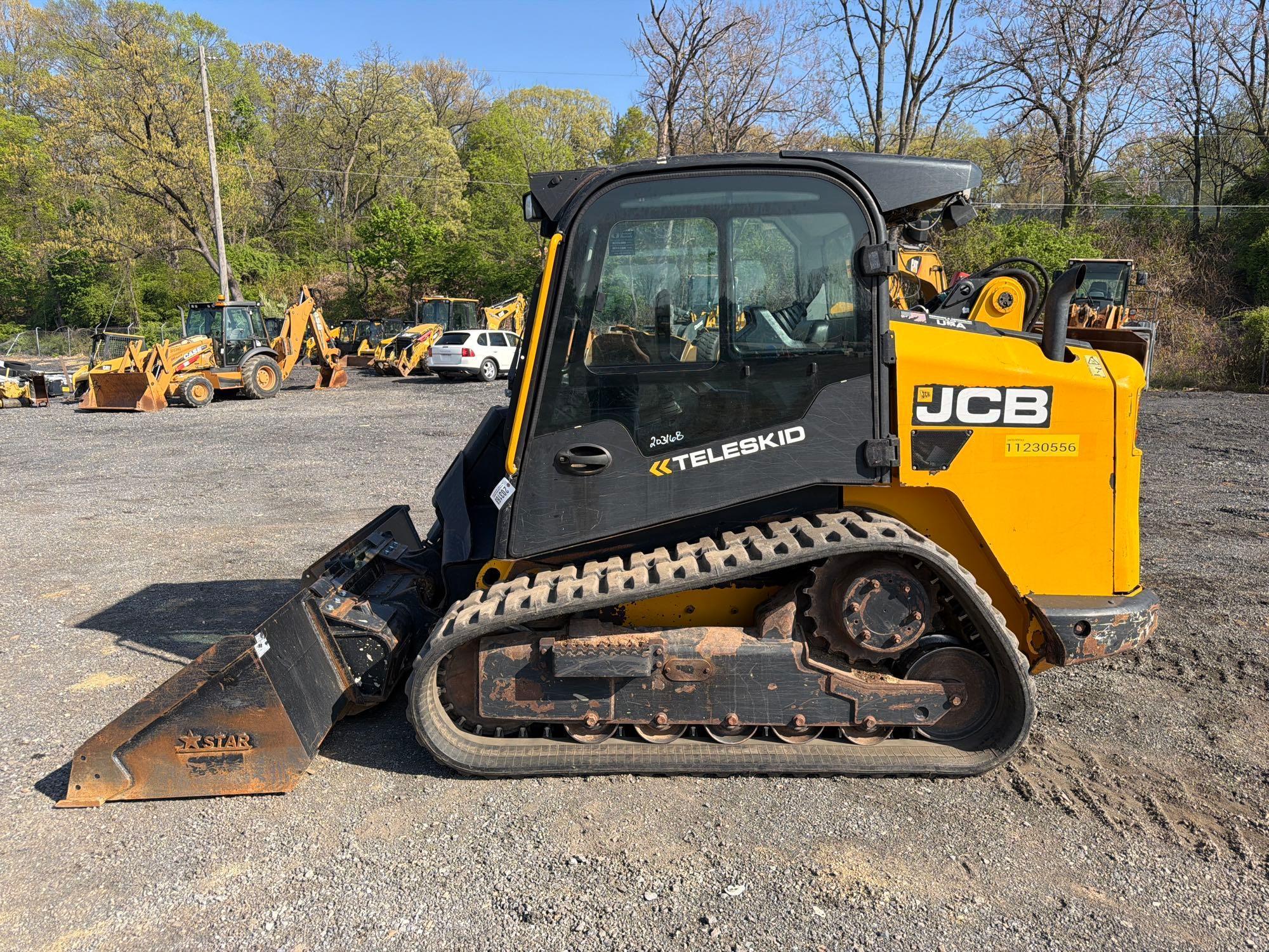 2021 JCB 3TS-8T TELESKID