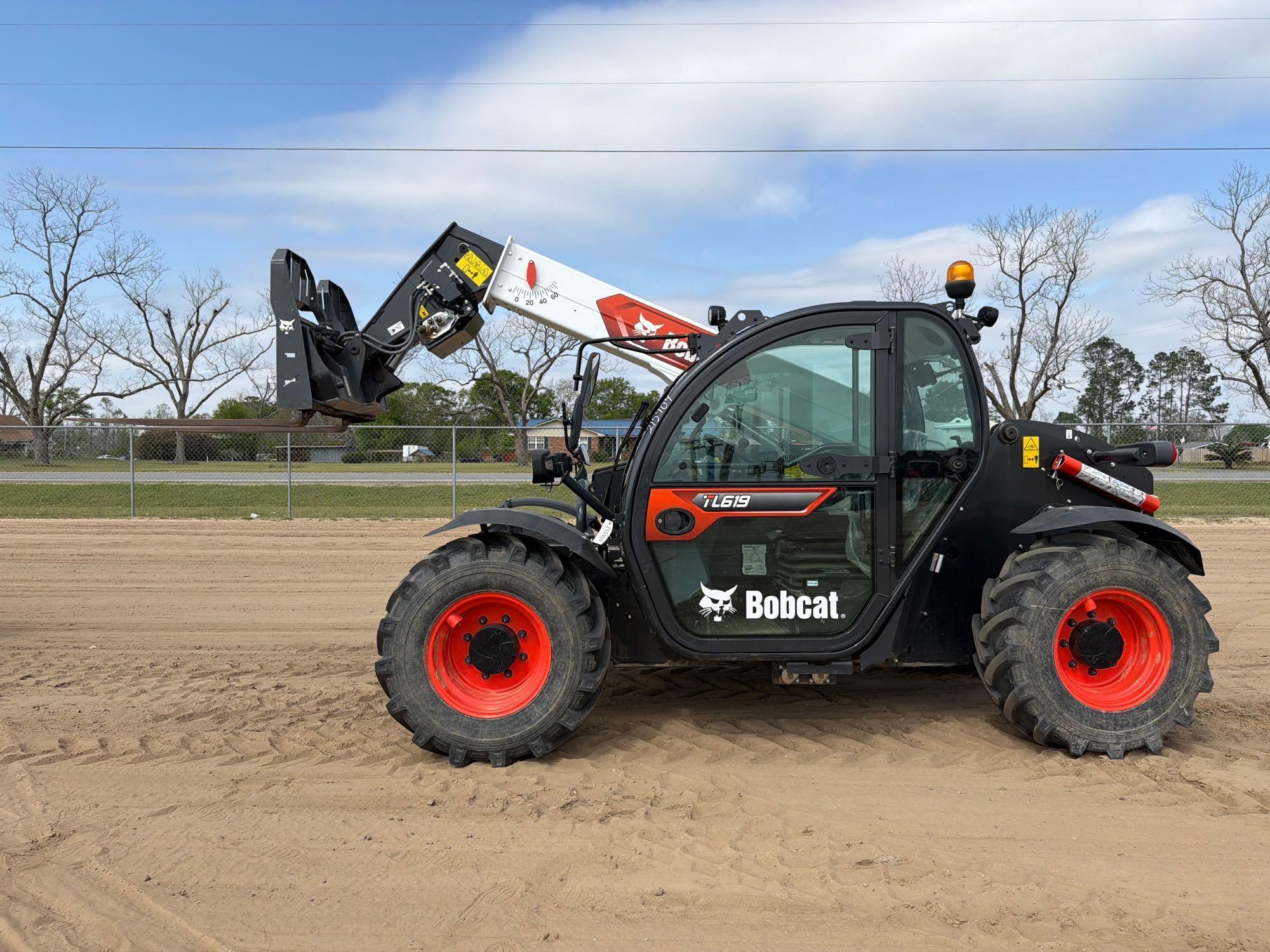 2024 BOBCAT TL619 TELESCOPIC FORKLIFT