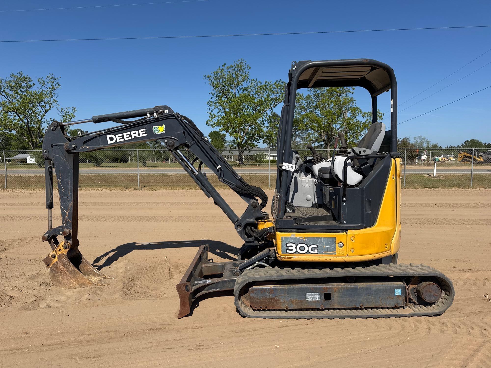 2019 JOHN DEERE 30G EXCAVATOR