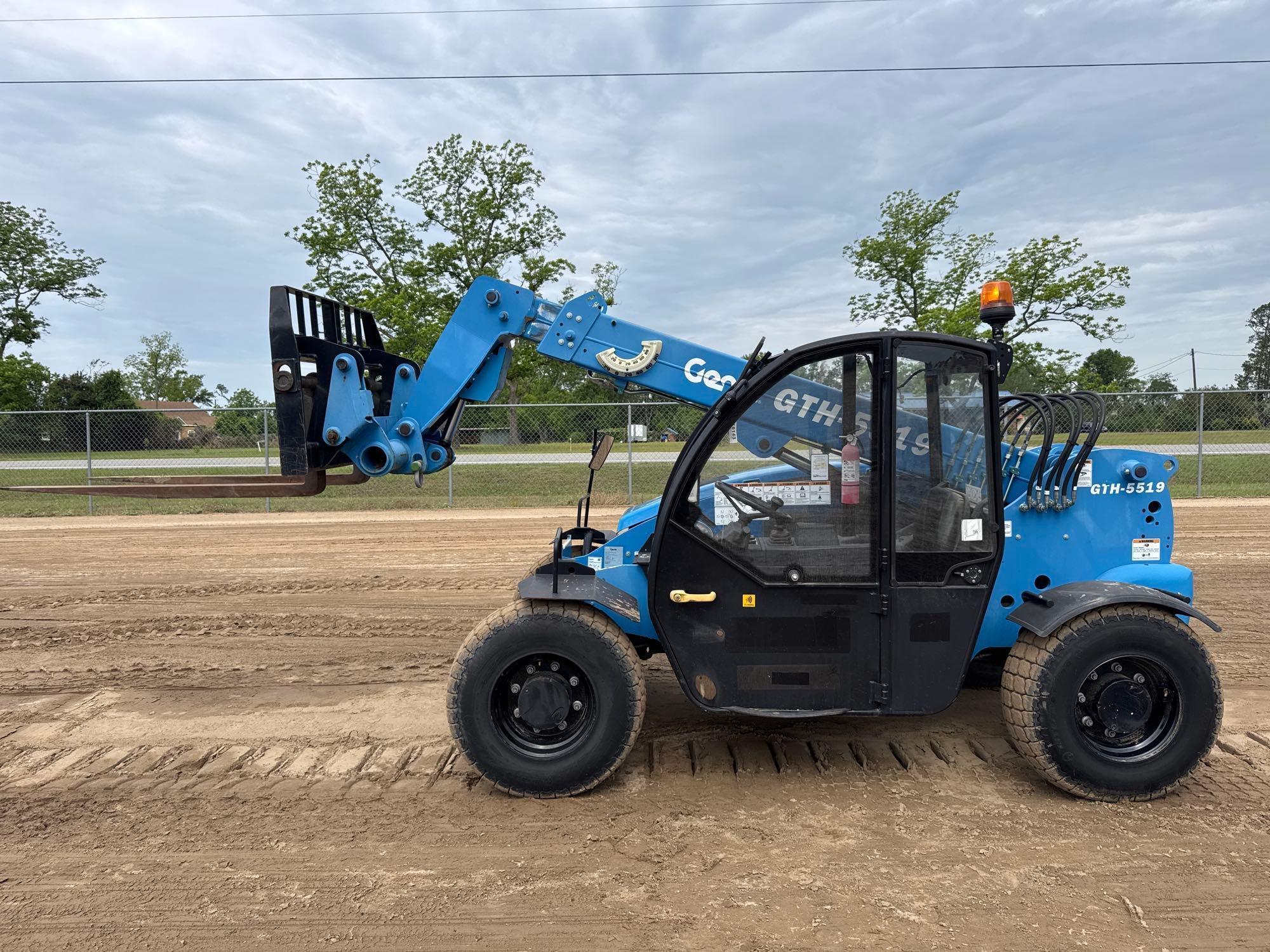 Photo of a  Genie GTH5519