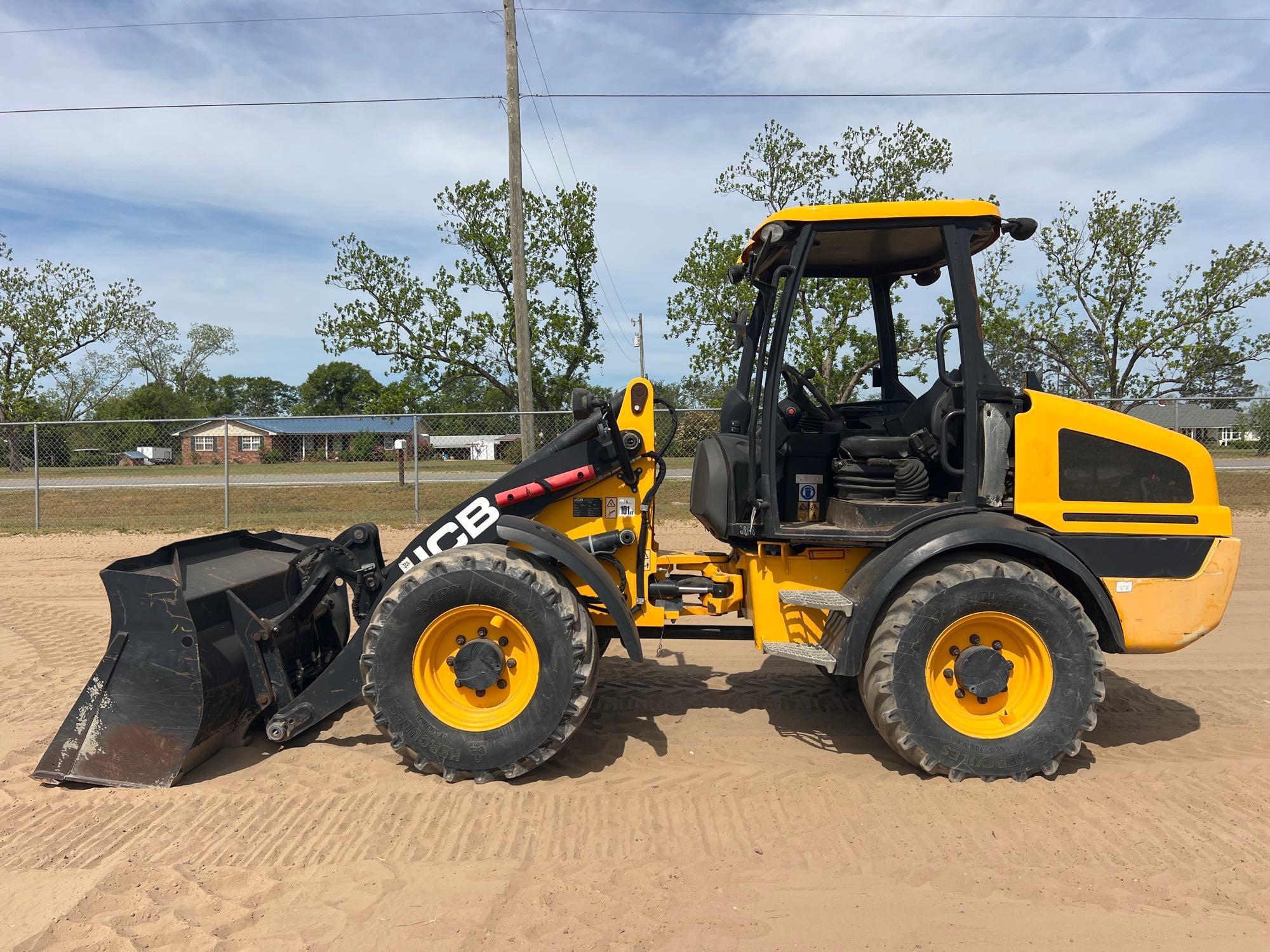 2019 JCB 409-T4 WHEEL LOADER