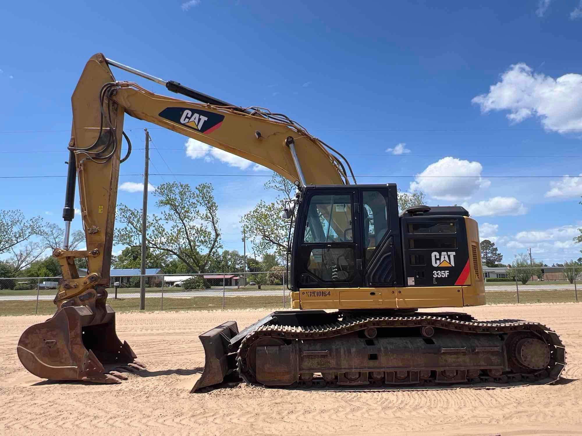 2017 CATERPILLAR 335FL CR EXCAVATOR